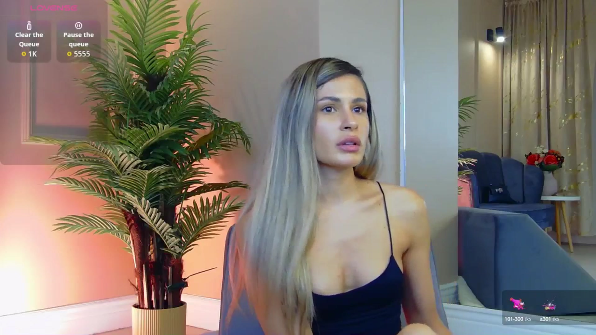 Gallery image thumbnail from Avril_Cyrus's myfreecams stream on, 10/09/2025, 12:34 image 4 of 20
