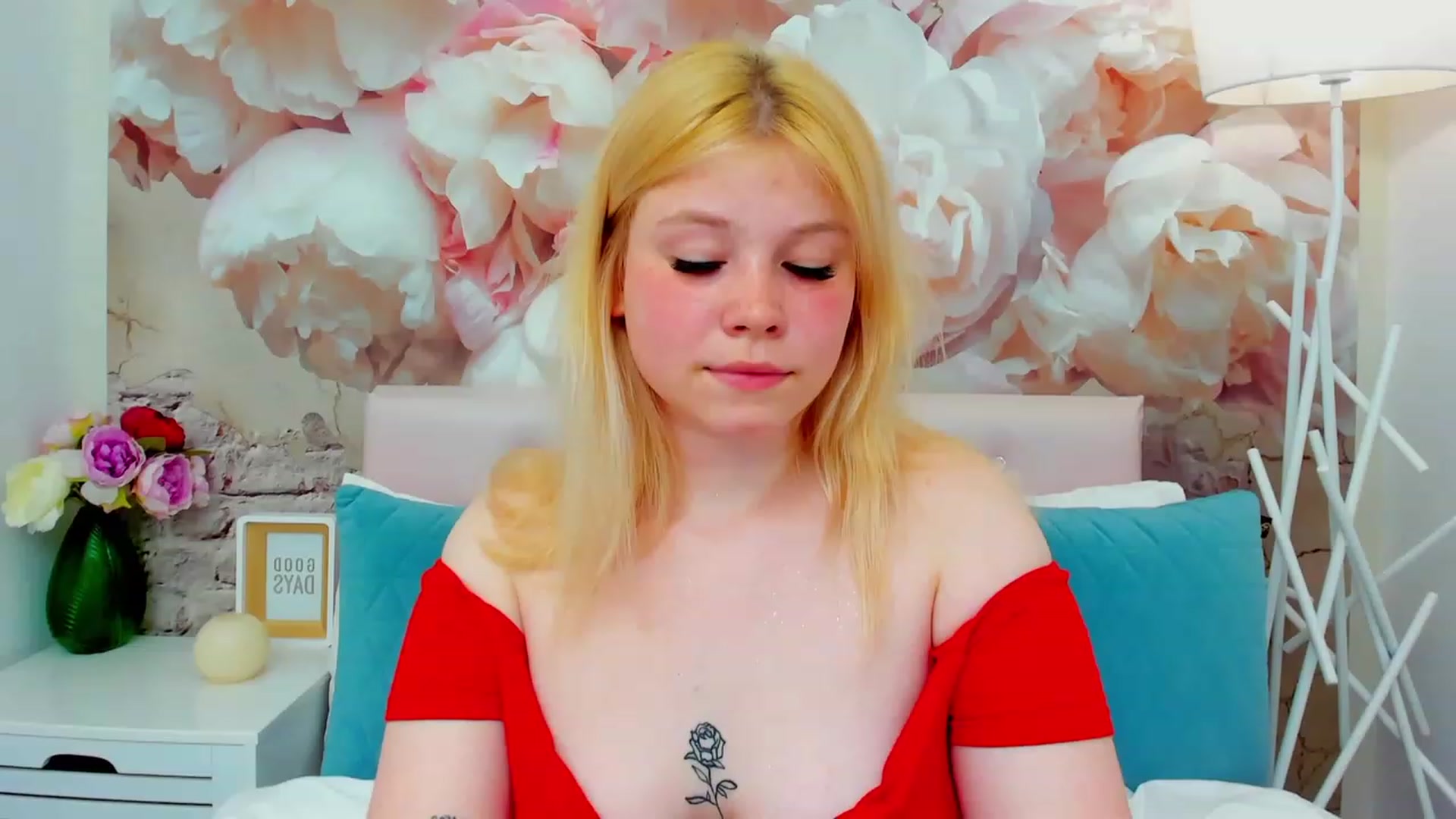 Gallery image thumbnail from AvyPearl's myfreecams stream on, 05/25/2023, 17:19 image 1 of 20