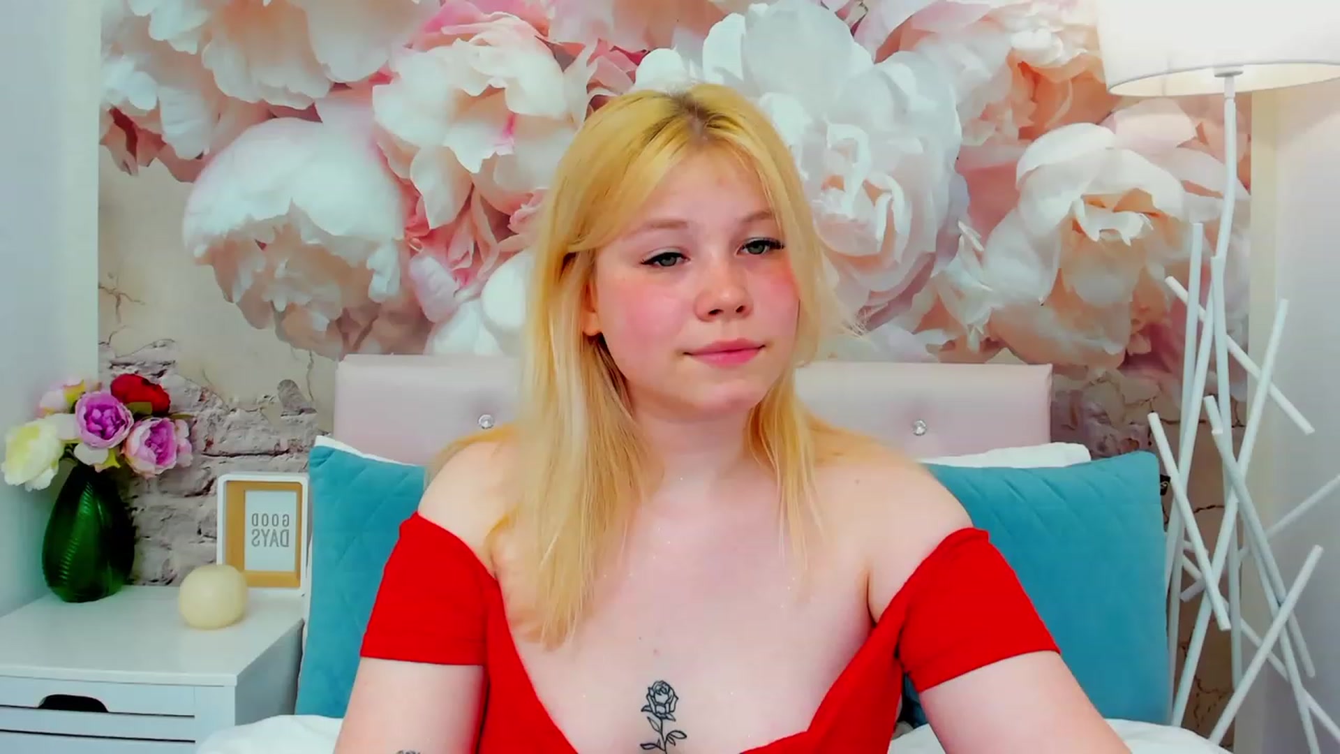 Gallery image thumbnail from AvyPearl's myfreecams stream on, 05/25/2023, 17:19 image 5 of 20