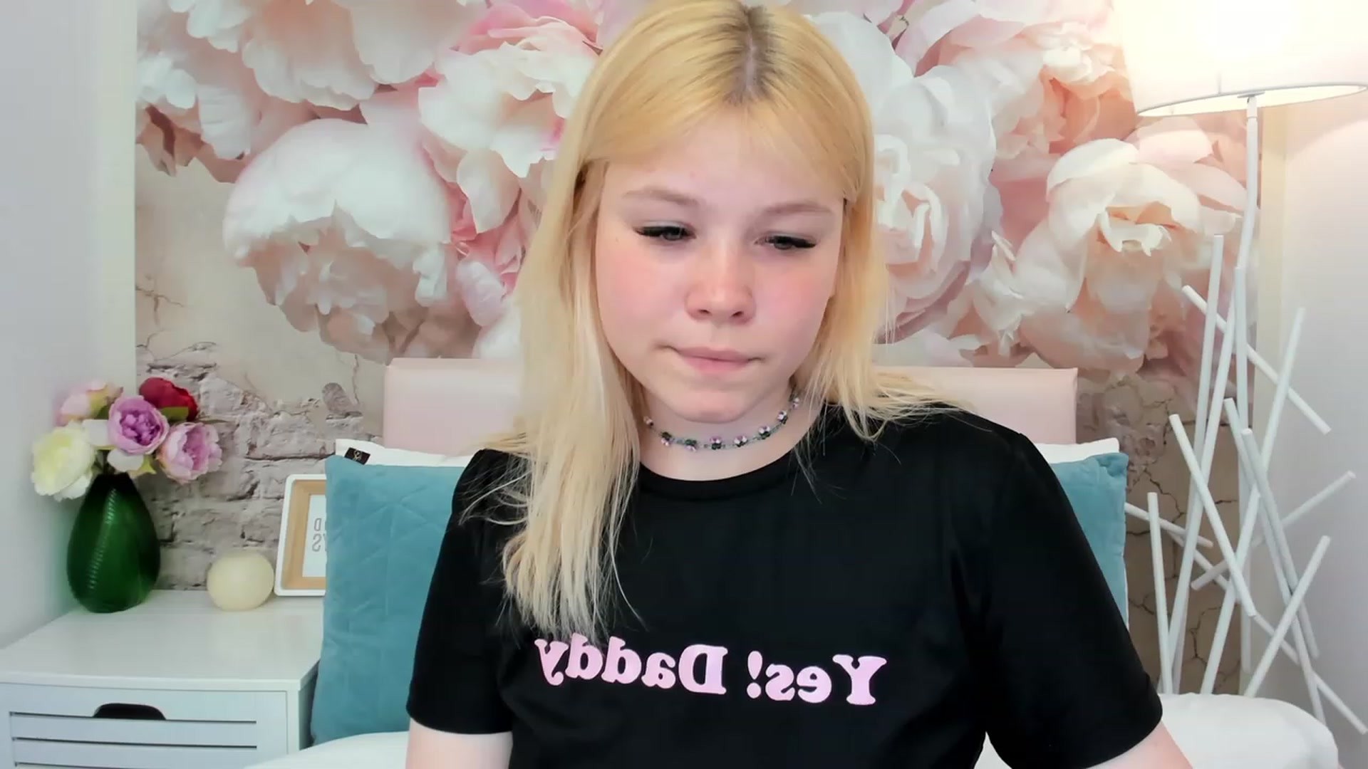 Gallery image thumbnail from AvyPearl's myfreecams stream on, 05/30/2023, 12:54 image 4 of 20