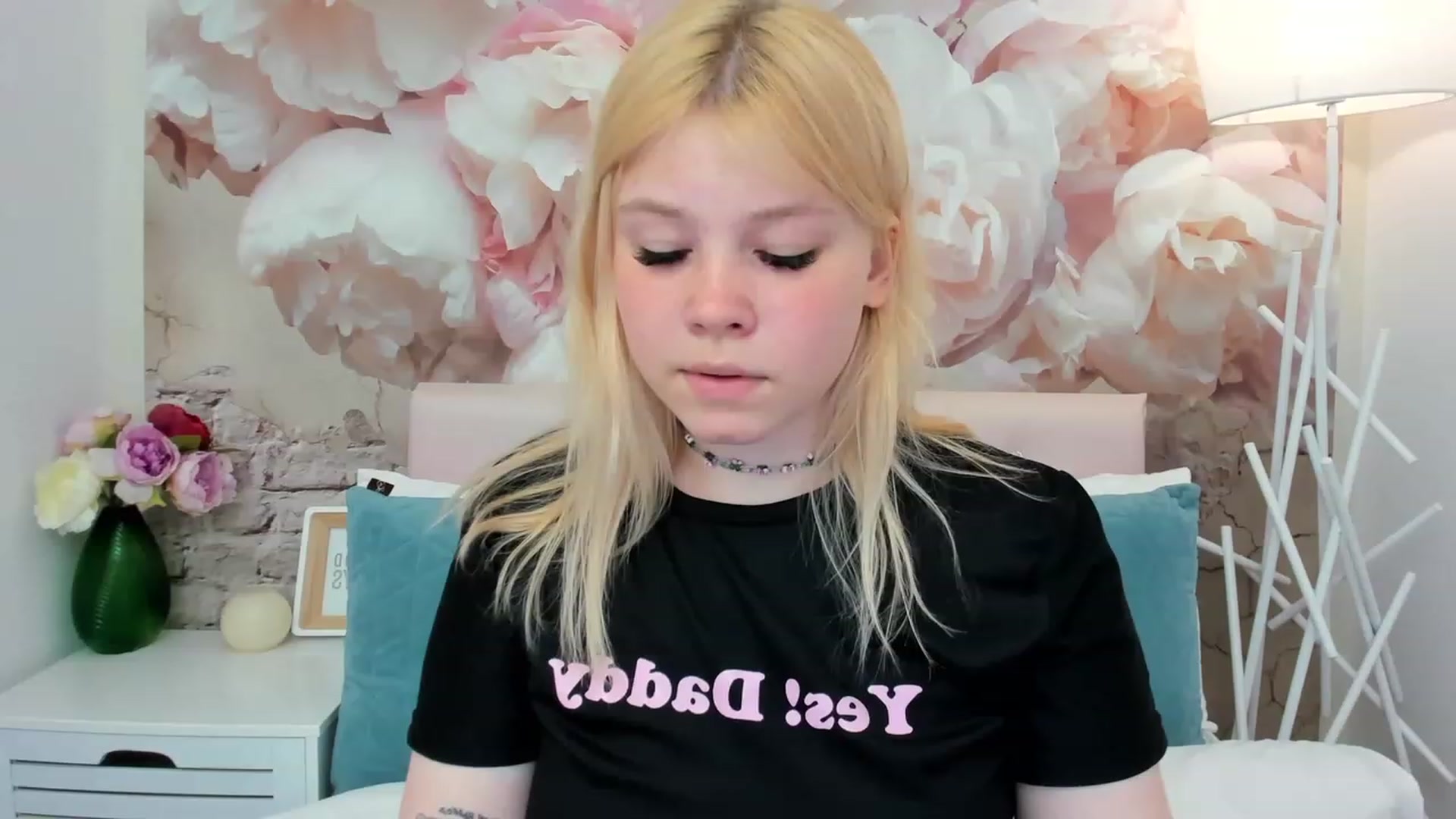 Gallery image thumbnail from AvyPearl's myfreecams stream on, 05/30/2023, 12:54 image 2 of 20