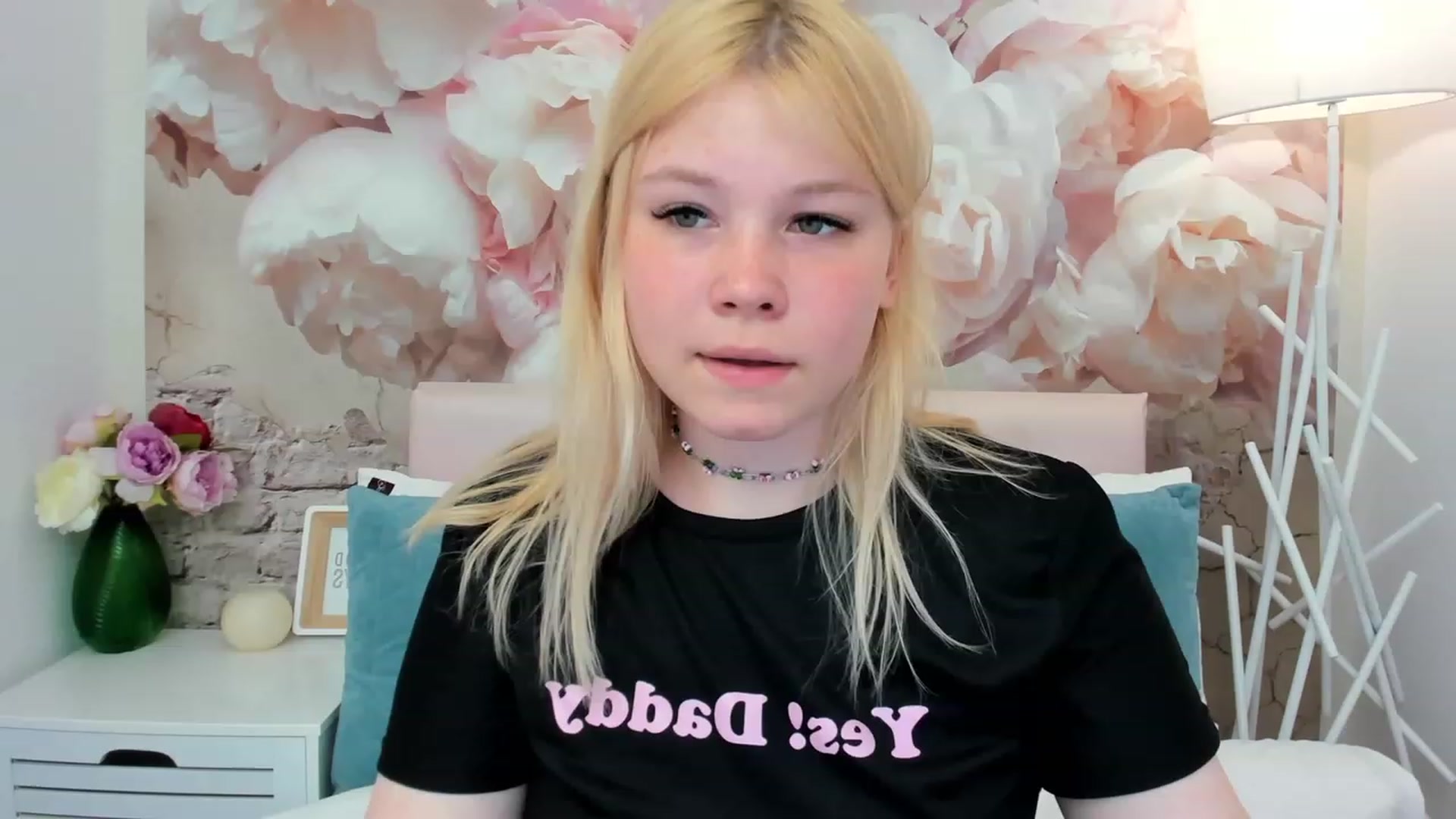 Gallery image thumbnail from AvyPearl's myfreecams stream on, 05/30/2023, 12:54 image 1 of 20