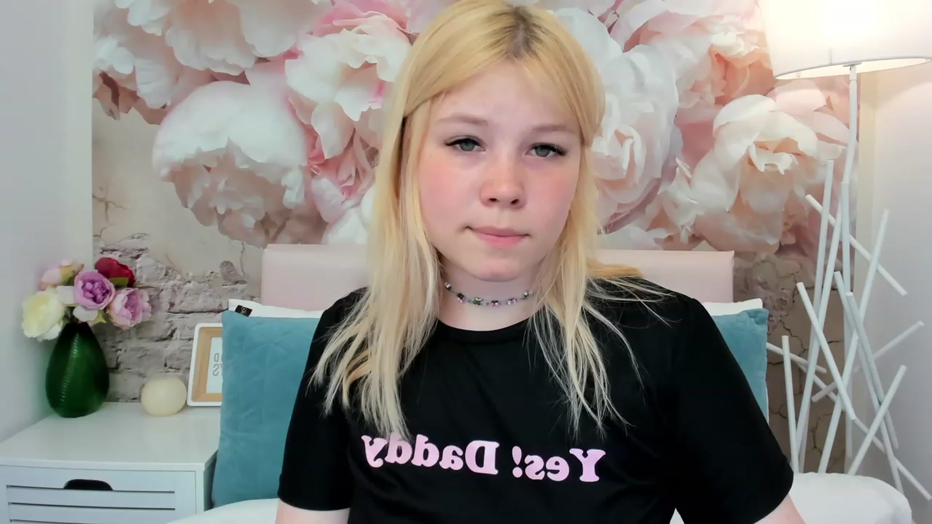Gallery image thumbnail from AvyPearl's myfreecams stream on, 05/30/2023, 12:54 image 3 of 20