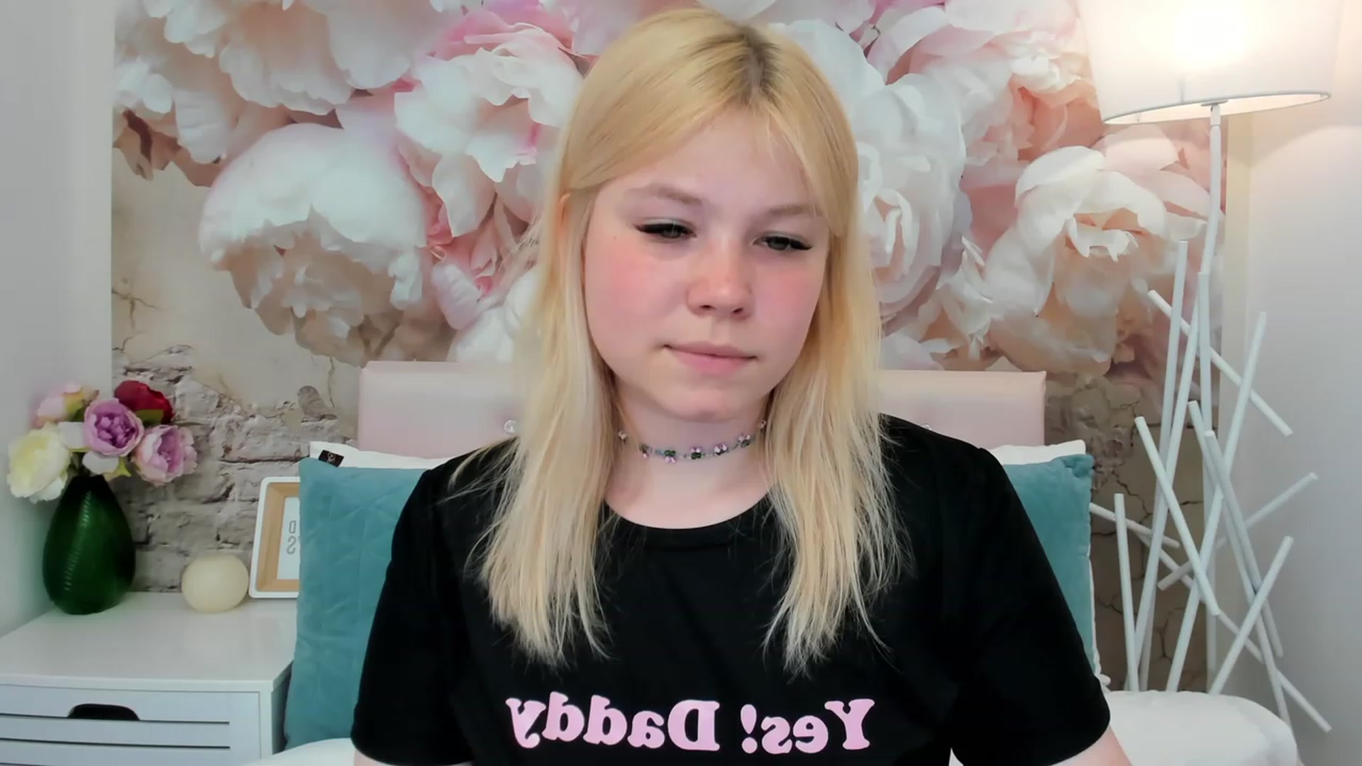 Gallery image thumbnail from AvyPearl's myfreecams stream on, 05/30/2023, 14:29 image 6 of 20