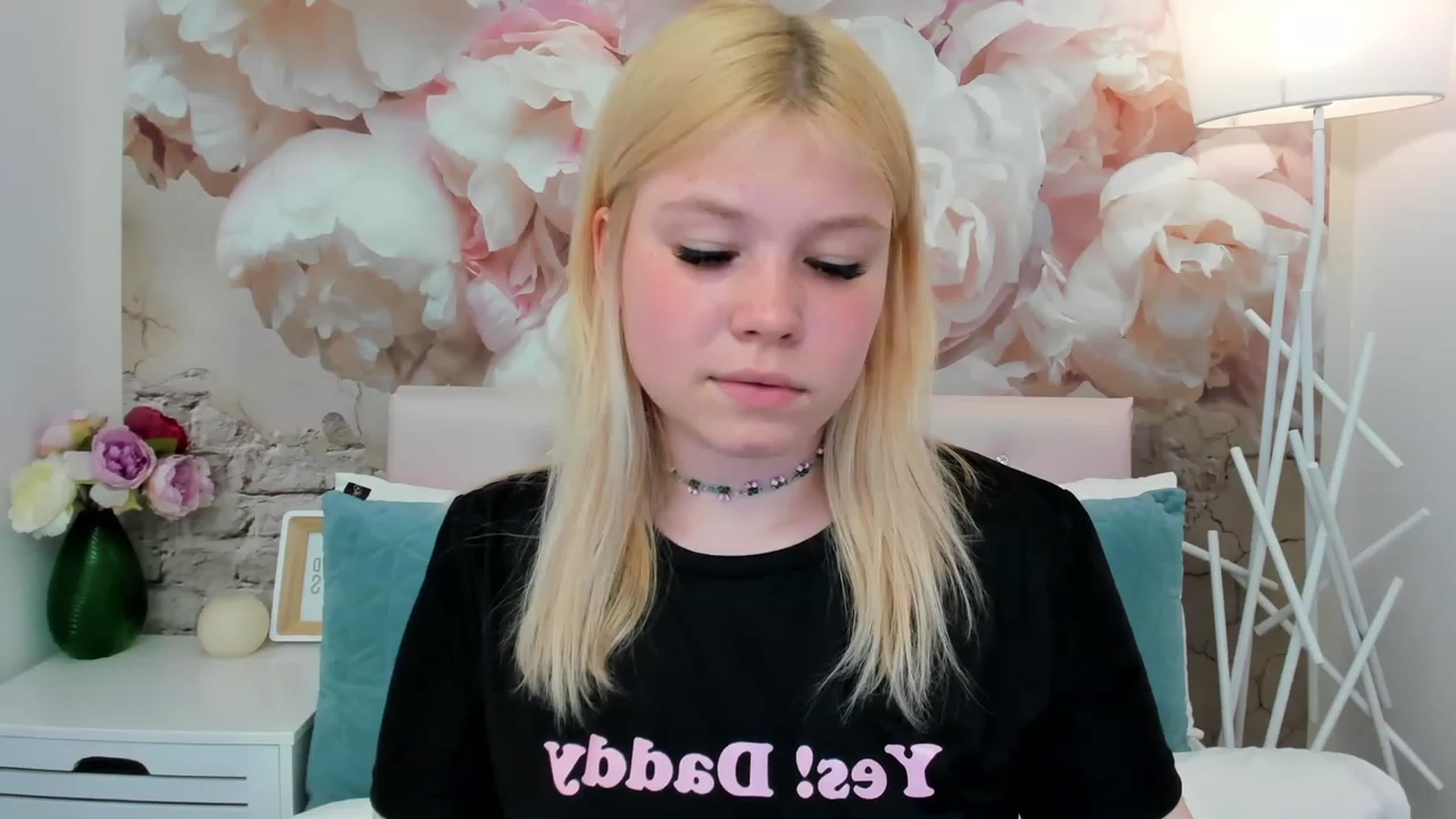 Gallery image thumbnail from AvyPearl's myfreecams stream on, 05/30/2023, 14:29 image 20 of 20