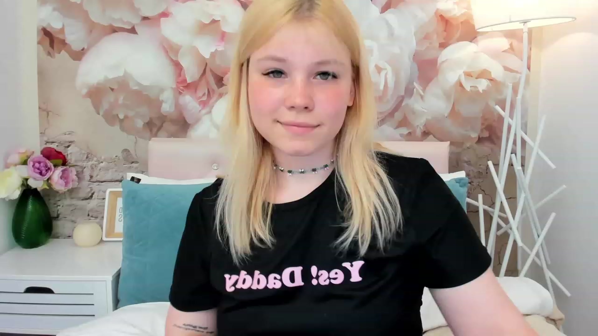 Gallery image thumbnail from AvyPearl's myfreecams stream on, 05/30/2023, 17:54 image 20 of 20