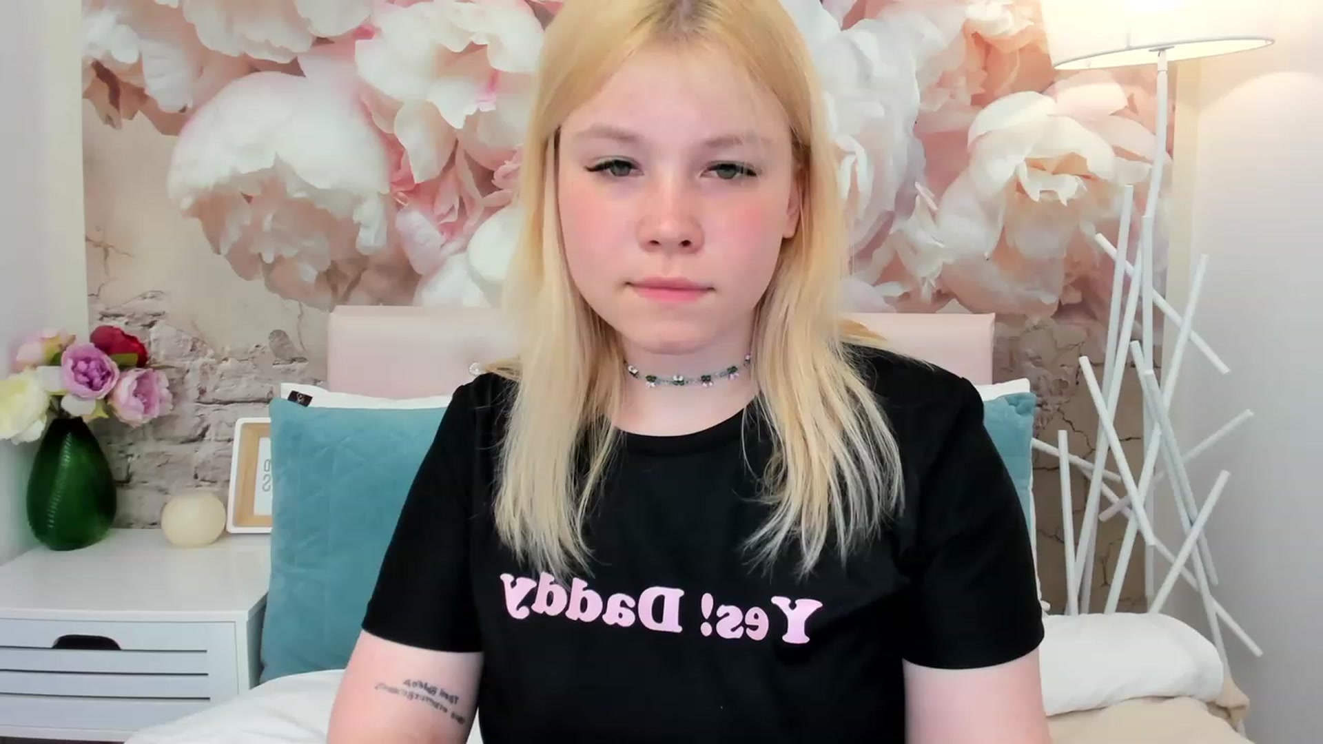 Gallery image thumbnail from AvyPearl's myfreecams stream on, 05/30/2023, 17:54 image 18 of 20