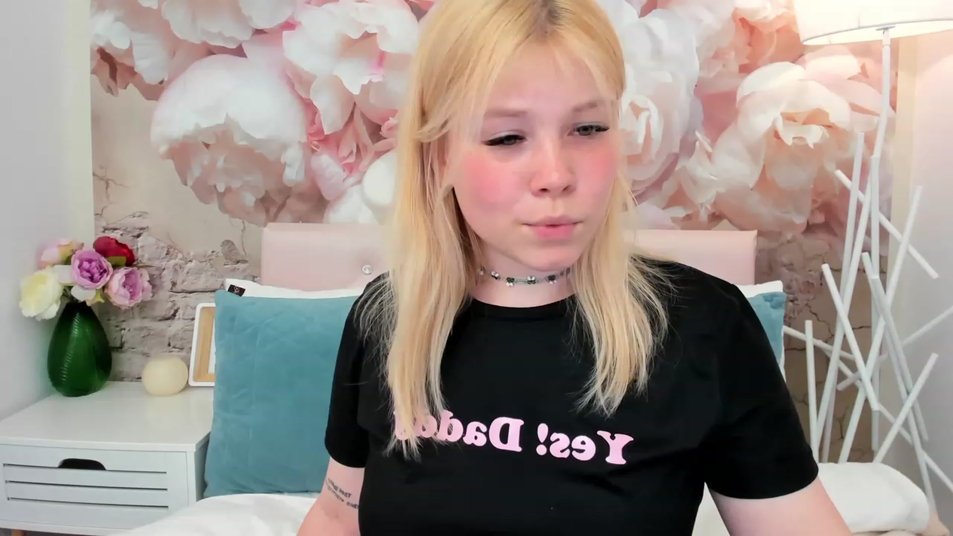 Gallery image thumbnail from AvyPearl's myfreecams stream on, 05/30/2023, 19:01 image 10 of 20