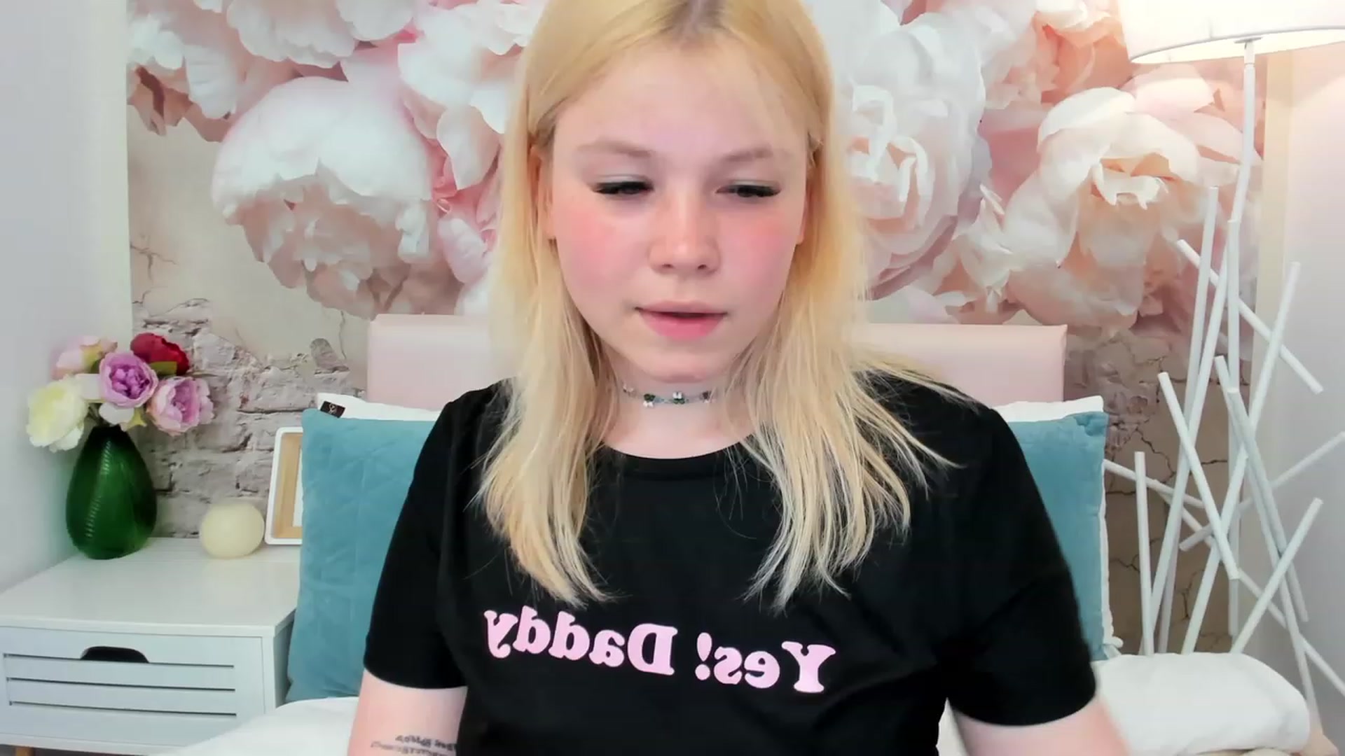 Gallery image thumbnail from AvyPearl's myfreecams stream on, 05/30/2023, 19:01 image 19 of 20