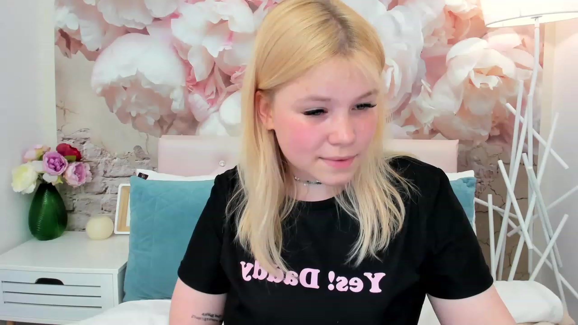 Gallery image thumbnail from AvyPearl's myfreecams stream on, 05/30/2023, 19:01 image 20 of 20