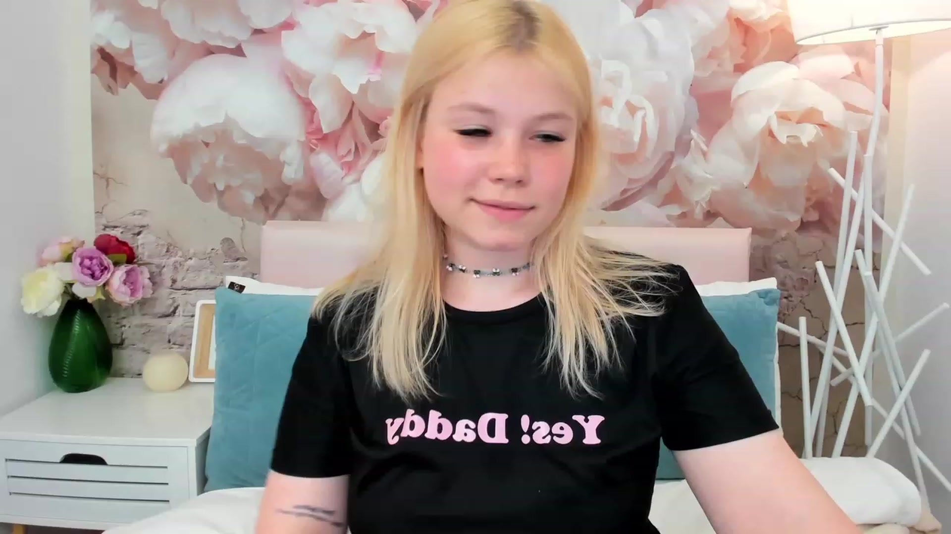 Gallery image thumbnail from AvyPearl's myfreecams stream on, 05/30/2023, 19:01 image 5 of 20