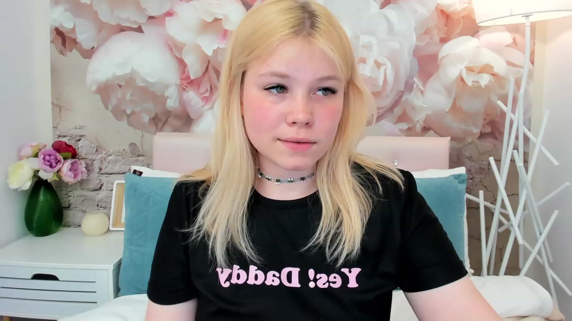 Gallery image thumbnail from AvyPearl's myfreecams stream on, 05/30/2023, 19:01 image 1 of 20