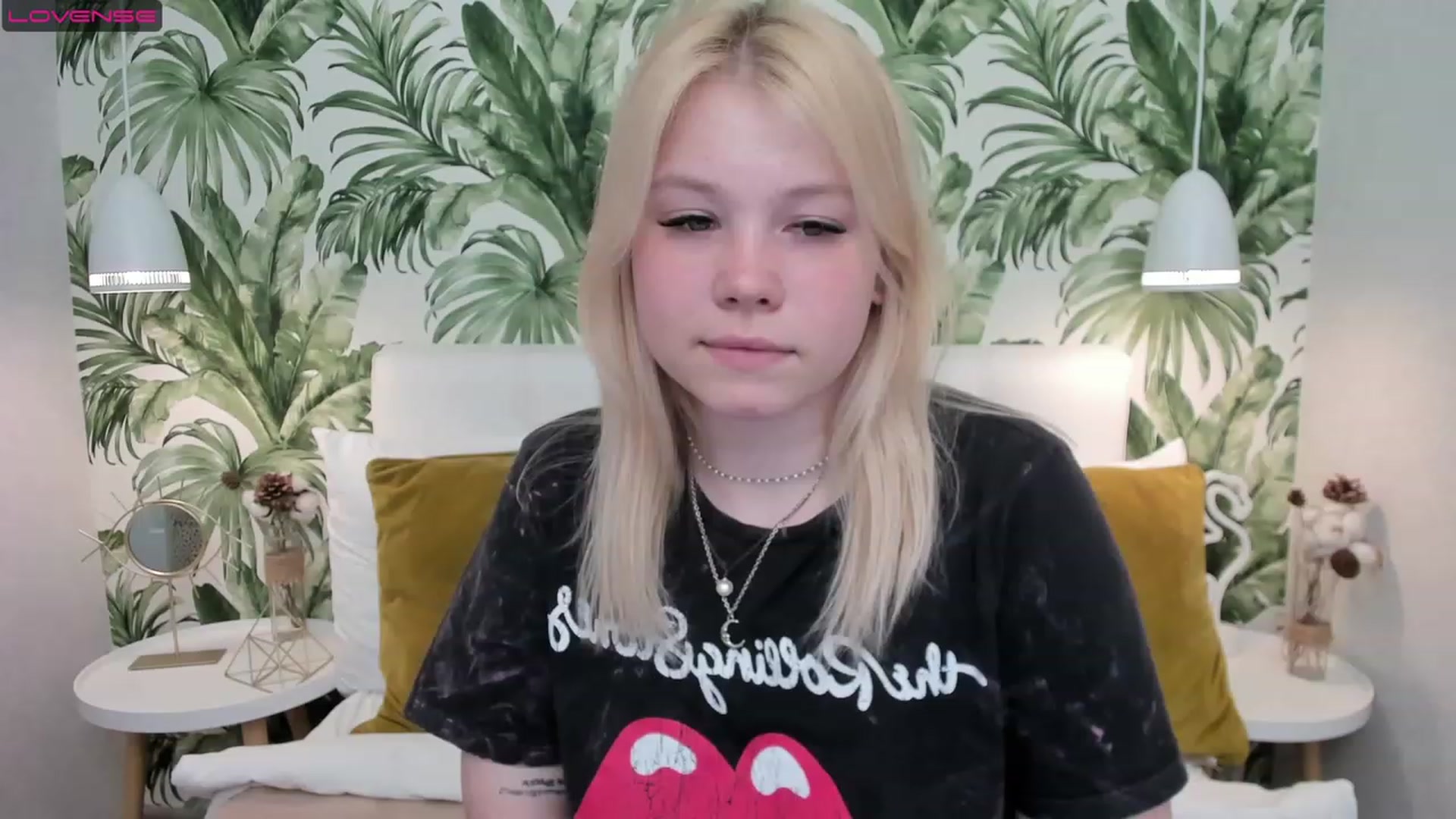 Gallery image thumbnail from AvyPearl's myfreecams stream on, 05/31/2023, 12:29 image 11 of 20