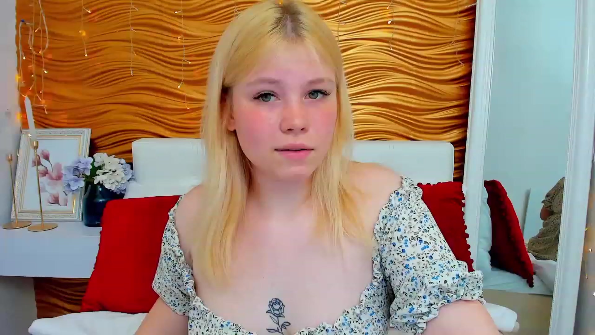 Gallery image thumbnail from AvyPearl's myfreecams stream on, 06/09/2023, 13:00 image 17 of 20