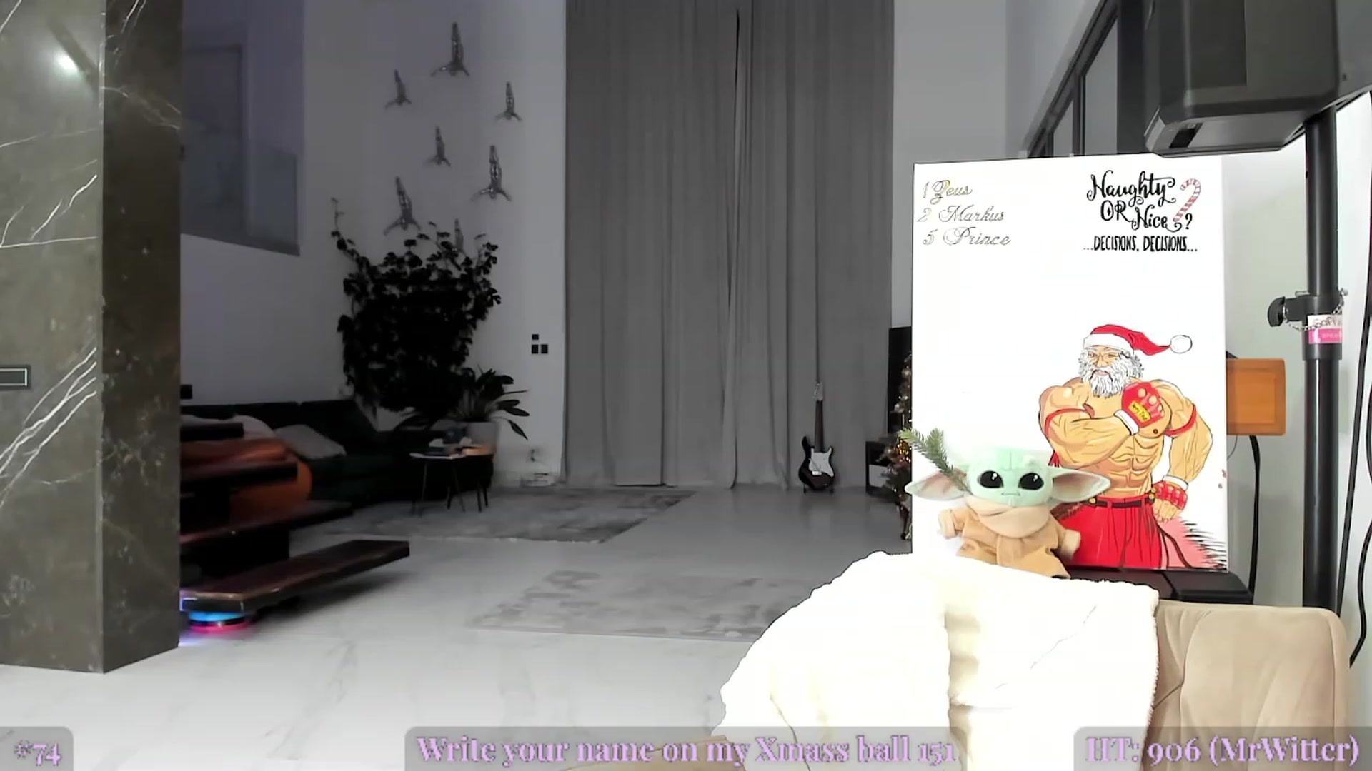 Gallery image thumbnail from AweJolie's myfreecams stream on, 12/07/2022, 01:14 image 13 of 20