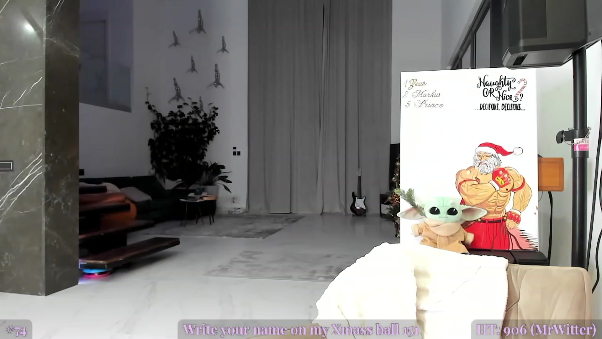 Gallery image thumbnail from AweJolie's myfreecams stream on, 12/07/2022, 01:14 image 12 of 20