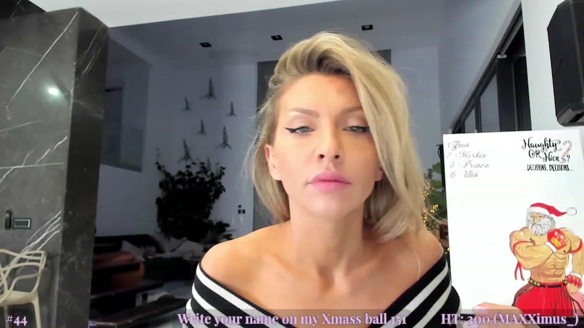 Gallery image thumbnail from AweJolie's myfreecams stream on, 12/08/2022, 24:02 image 17 of 20