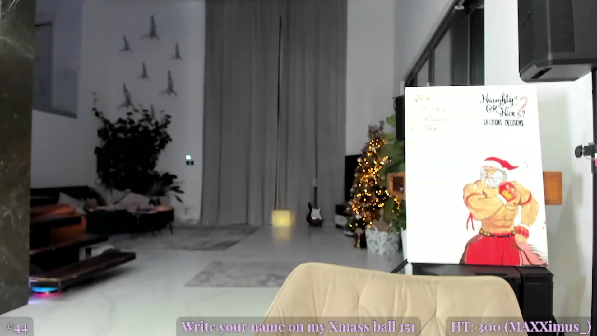 Gallery image thumbnail from AweJolie's myfreecams stream on, 12/08/2022, 24:02 image 10 of 20