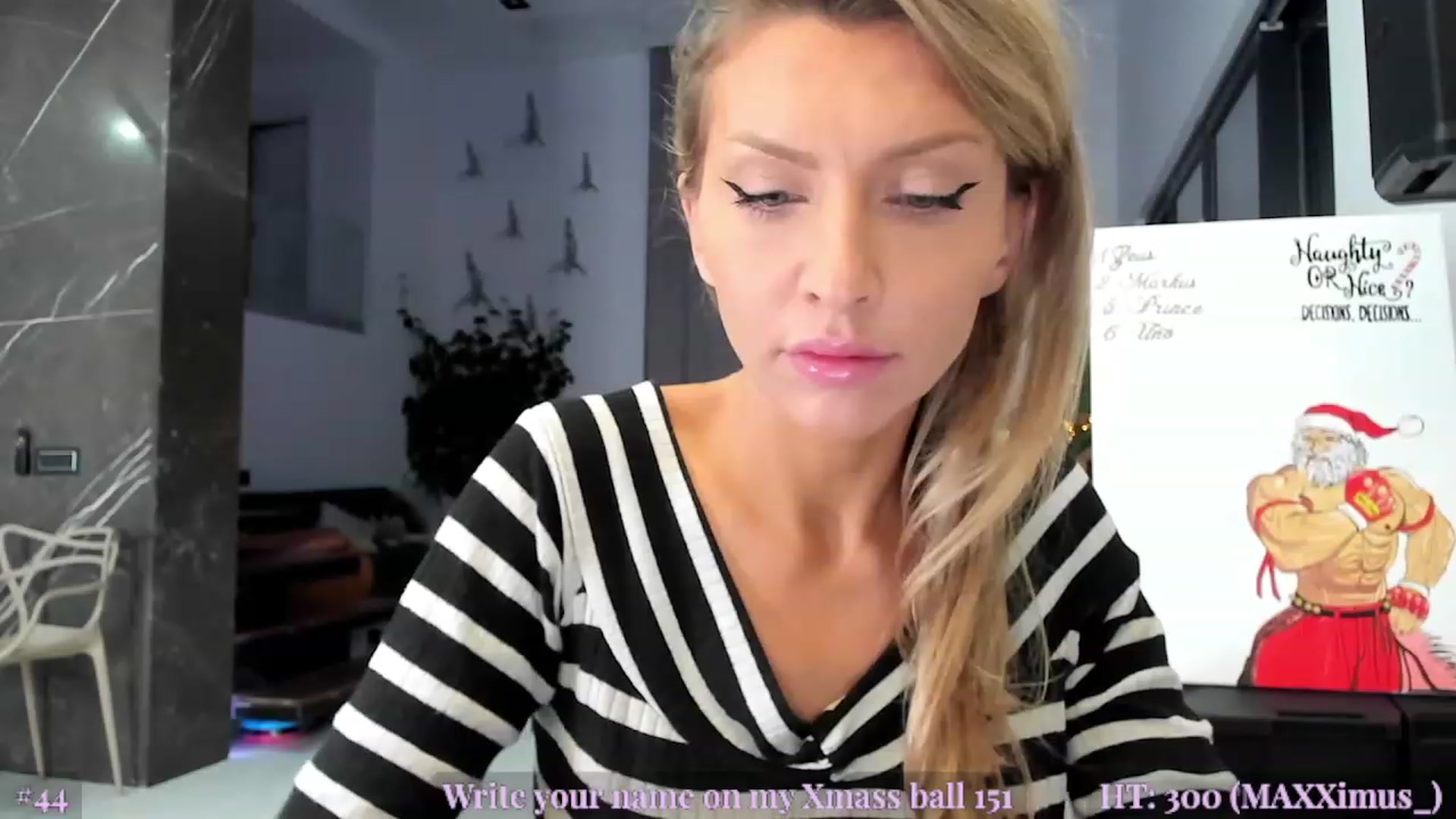 Gallery image thumbnail from AweJolie's myfreecams stream on, 12/08/2022, 02:18 image 5 of 20