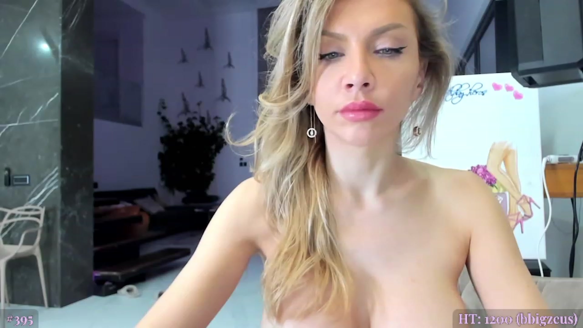 Gallery image thumbnail from AweJolie's myfreecams stream on, 01/16/2023, 04:13 image 13 of 20