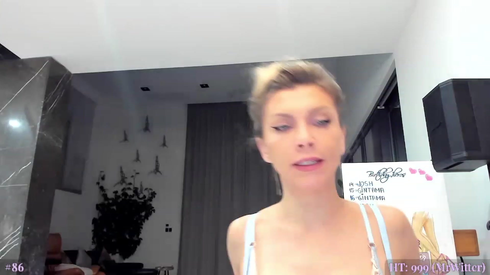 Gallery image thumbnail from AweJolie's myfreecams stream on, 02/01/2023, 02:00 image 17 of 20