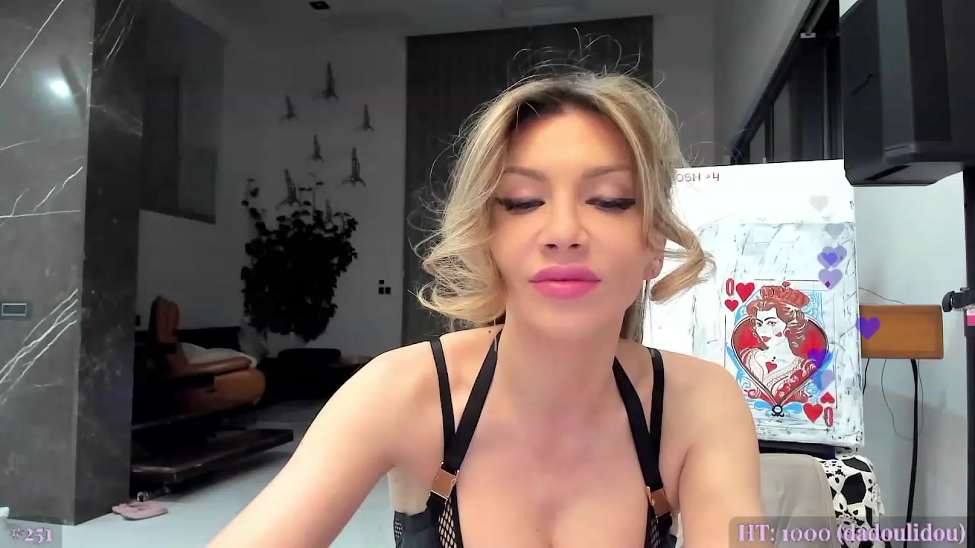 Gallery image thumbnail from AweJolie's myfreecams stream on, 02/05/2023, 23:34 image 17 of 20