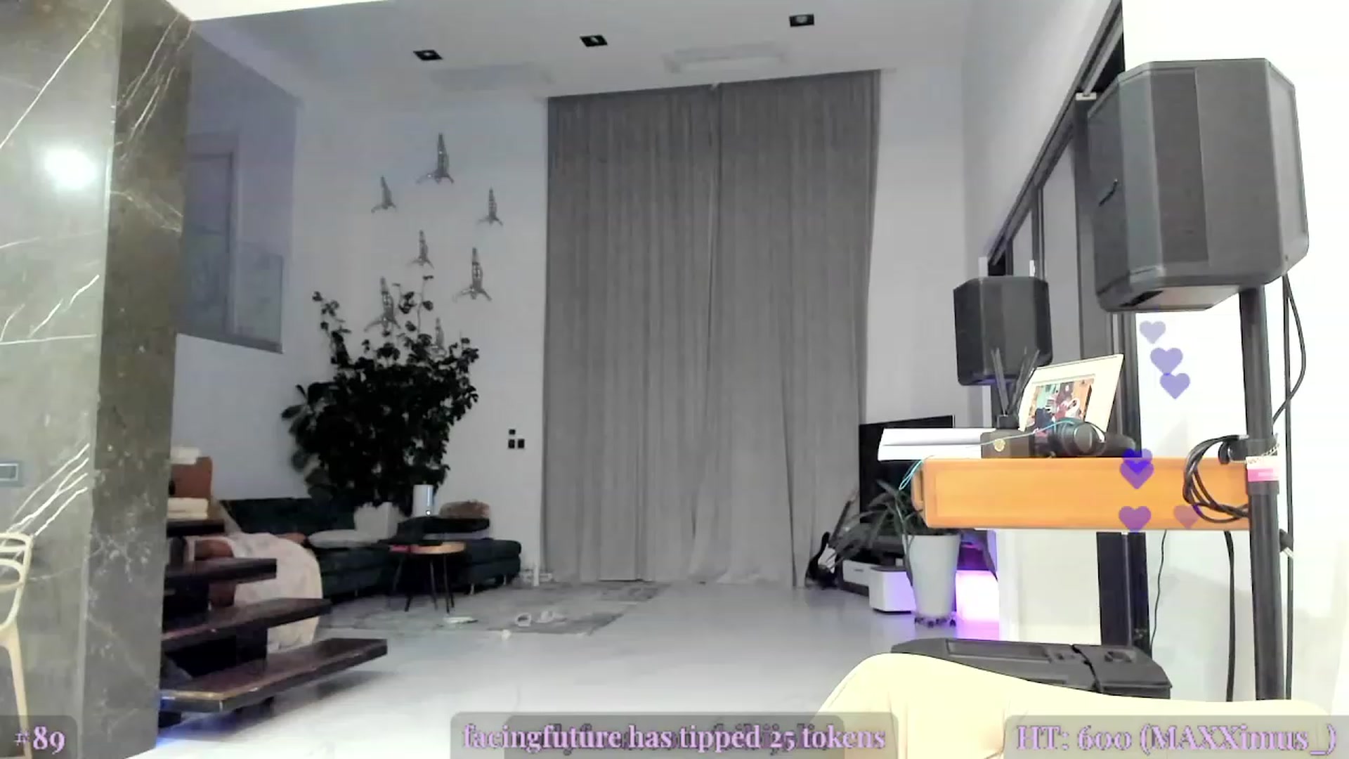 Gallery image thumbnail from AweJolie's myfreecams stream on, 02/23/2023, 24:56 image 10 of 20