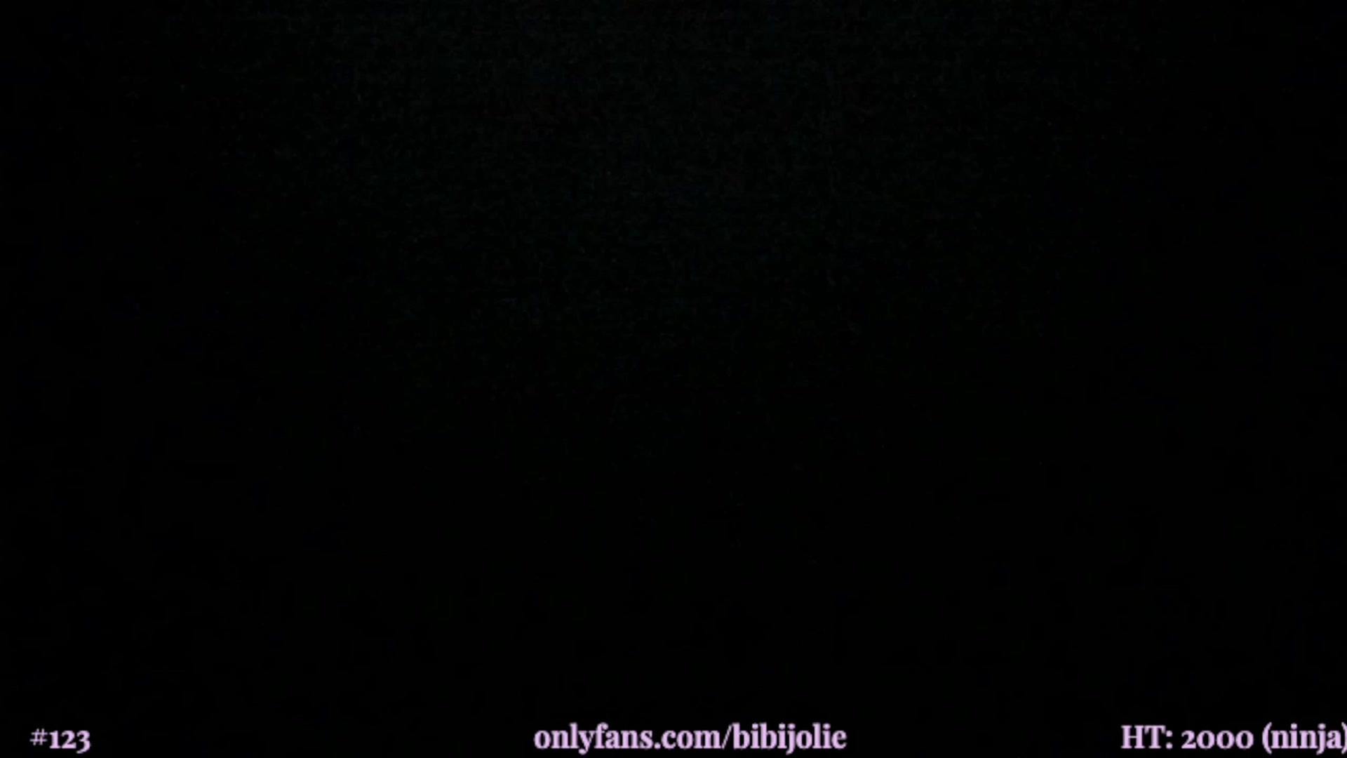 Gallery image thumbnail from AweJolie's myfreecams stream on, 03/13/2023, 03:43 image 12 of 20