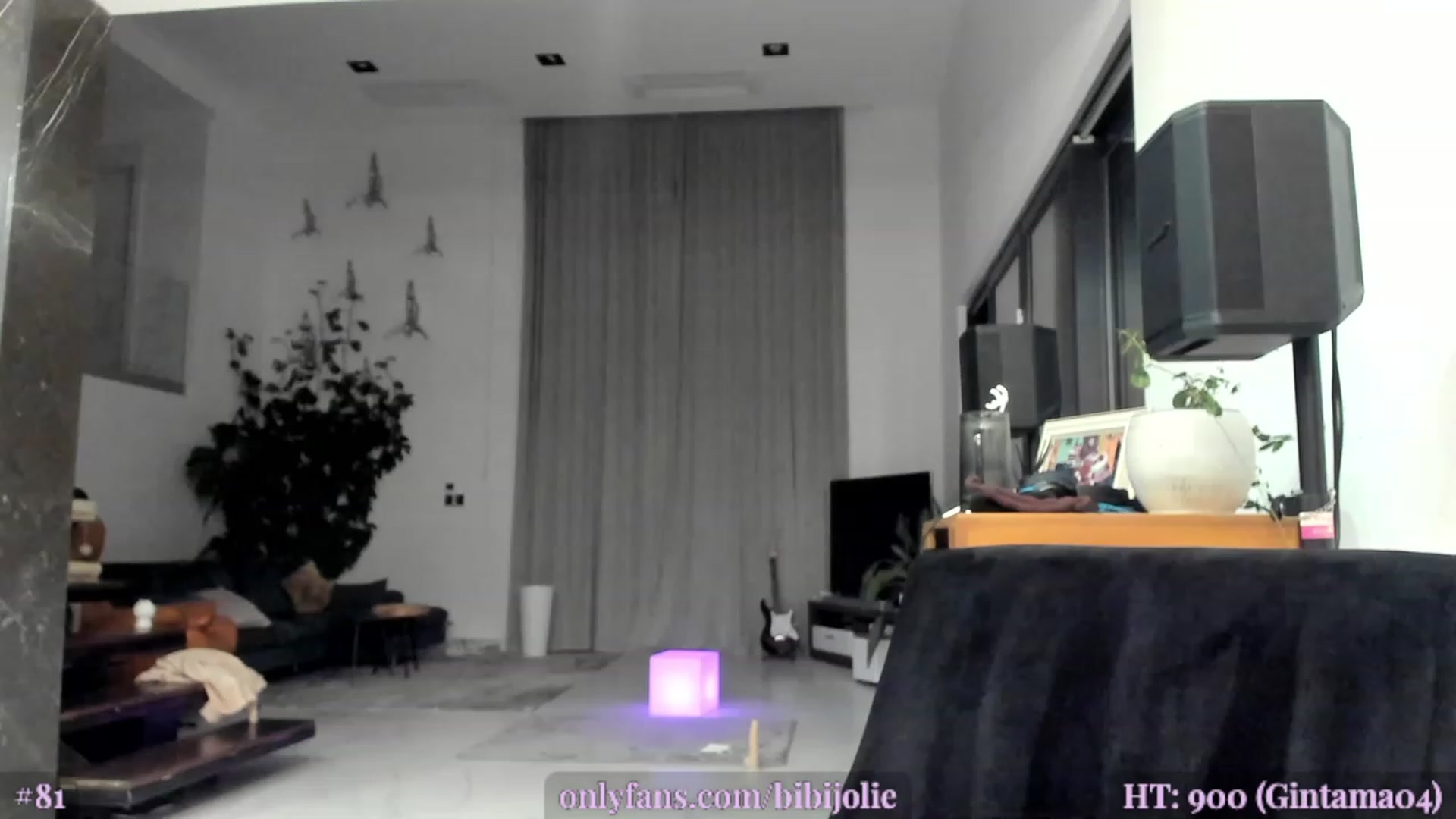 Gallery image thumbnail from AweJolie's myfreecams stream on, 03/22/2023, 03:38 image 3 of 20