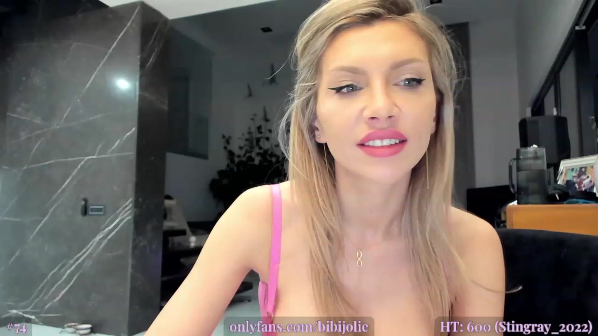 Gallery image thumbnail from AweJolie's myfreecams stream on, 03/23/2023, 02:12 image 17 of 20