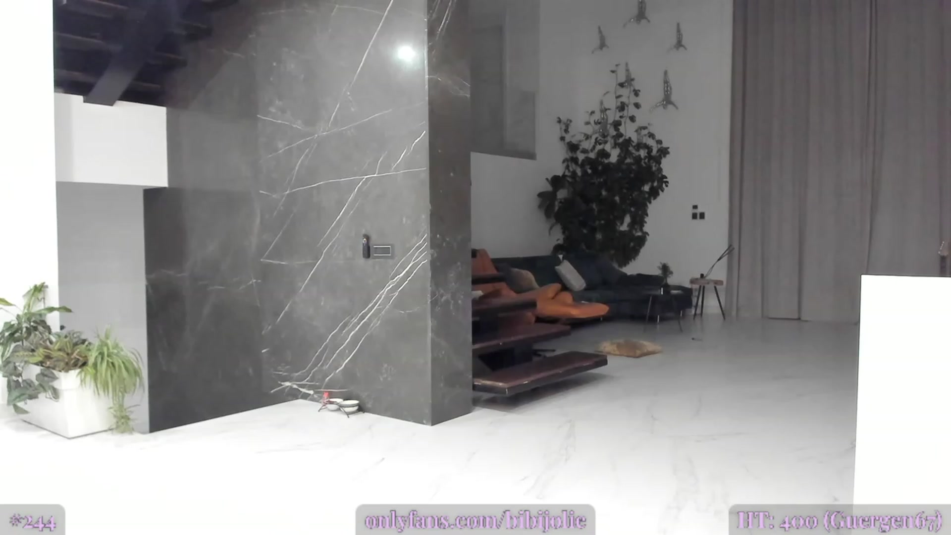 Gallery image thumbnail from AweJolie's myfreecams stream on, 04/07/2023, 24:24 image 4 of 20