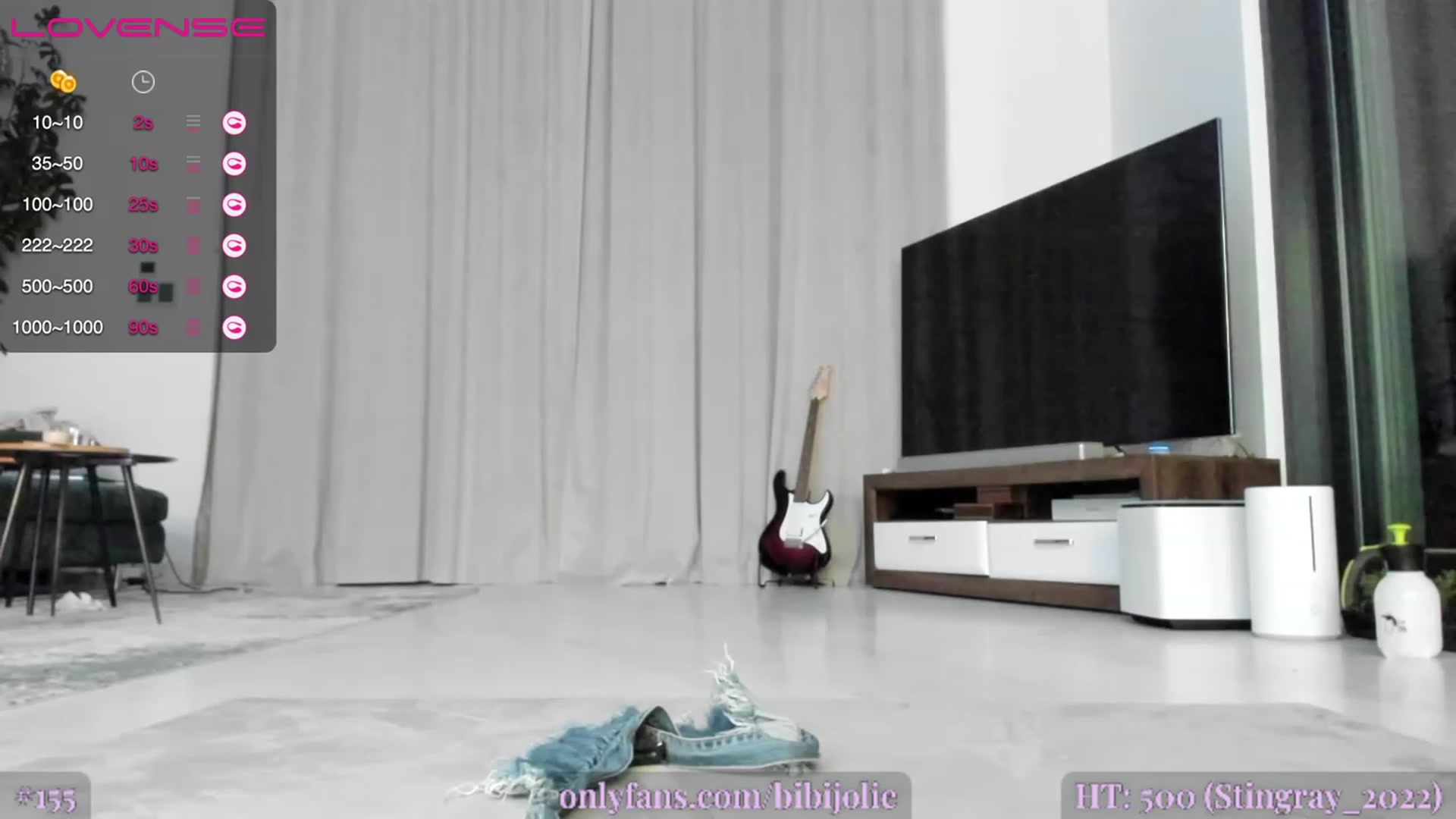 Gallery image thumbnail from AweJolie's myfreecams stream on, 04/24/2023, 01:15 image 19 of 20