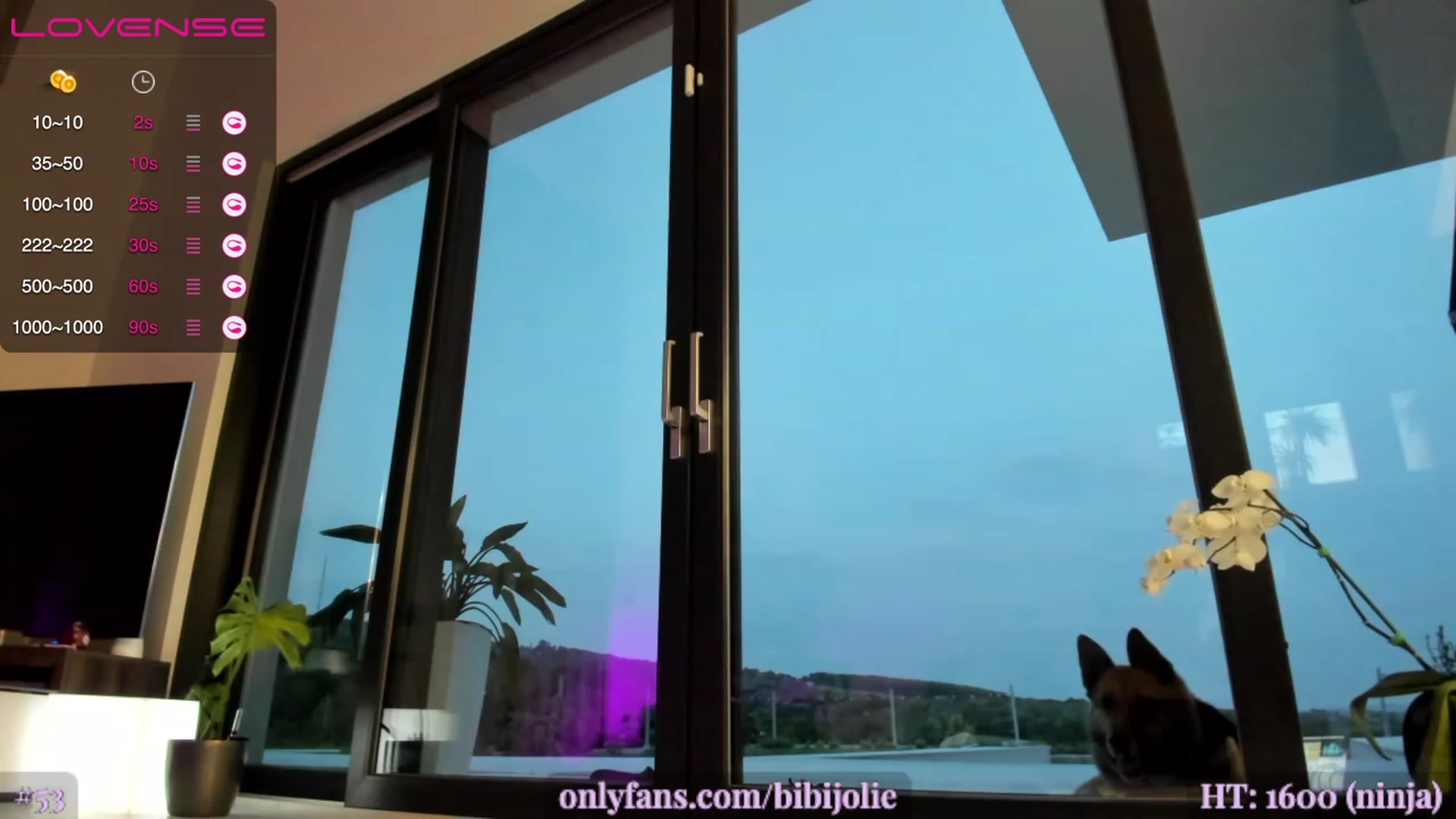 Gallery image thumbnail from AweJolie's myfreecams stream on, 05/27/2023, 02:34 image 9 of 20