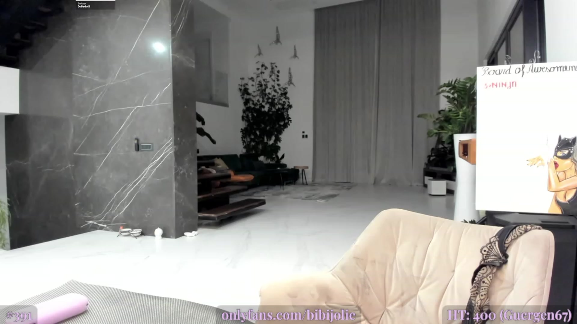 Gallery image thumbnail from AweJolie's myfreecams stream on, 07/06/2023, 24:14 image 8 of 20