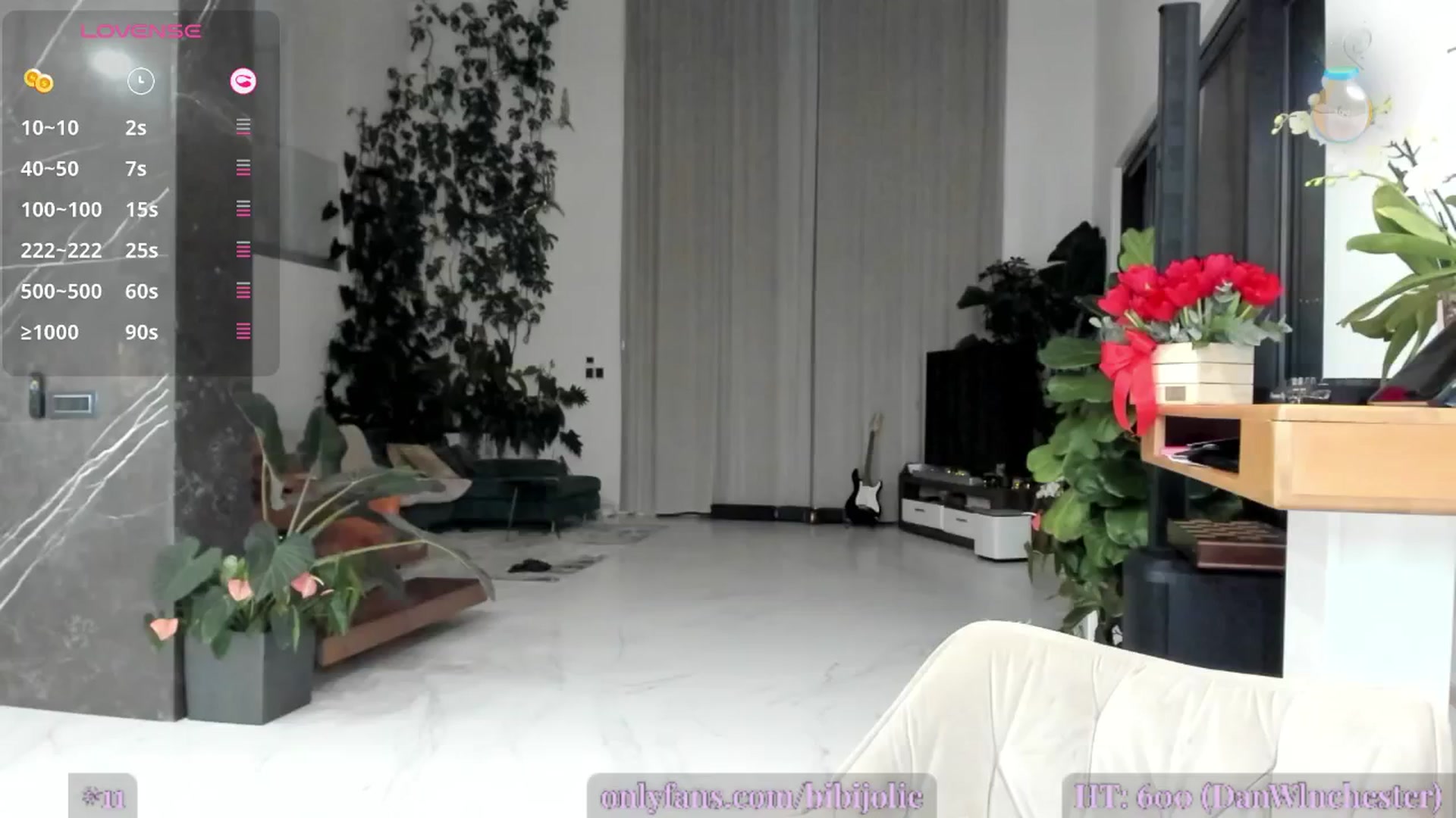 Gallery image thumbnail from AweJolie's myfreecams stream on, 02/09/2025, 02:16 image 9 of 20