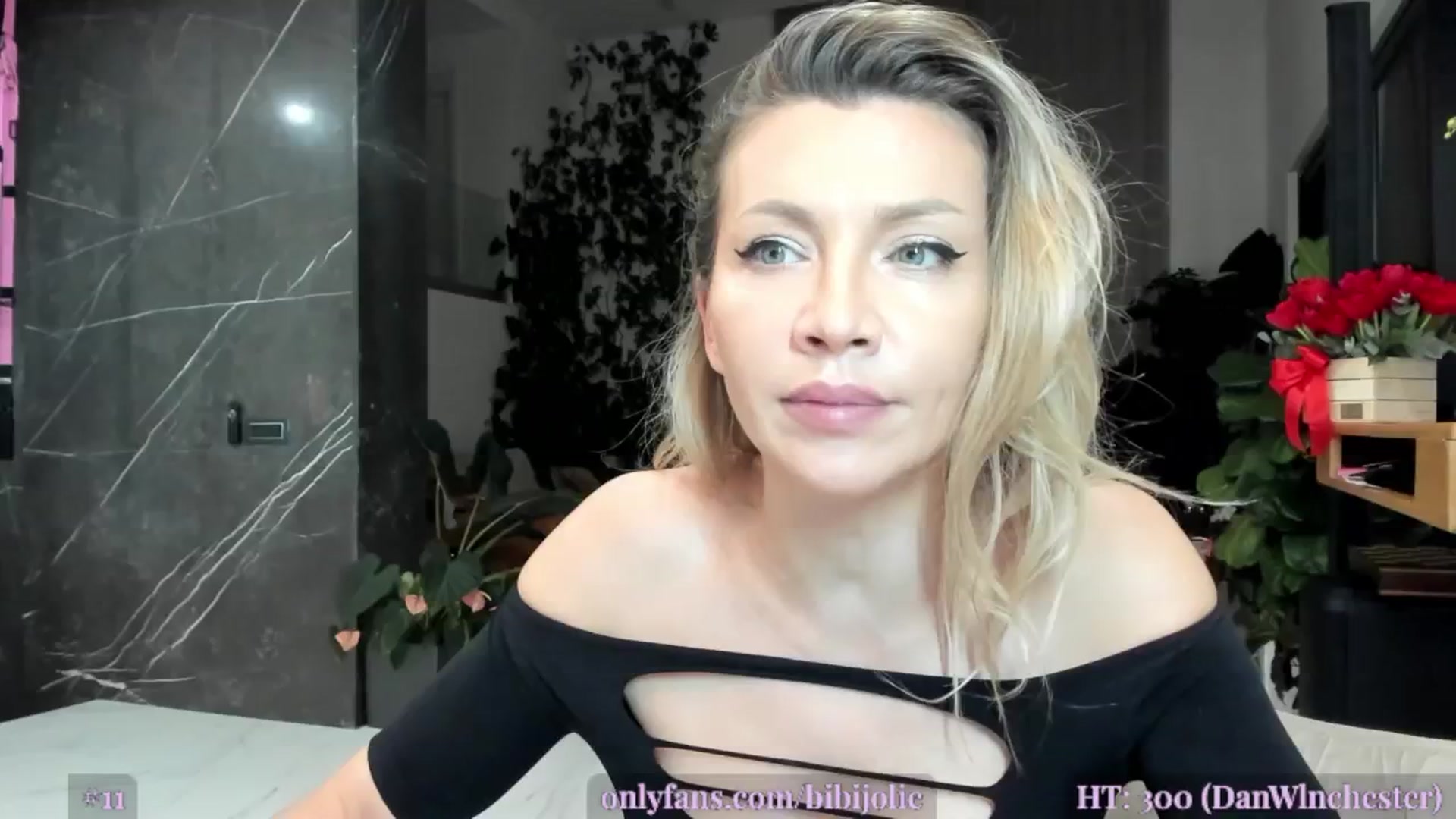 Gallery image thumbnail from AweJolie's myfreecams stream on, 02/09/2025, 02:16 image 1 of 20
