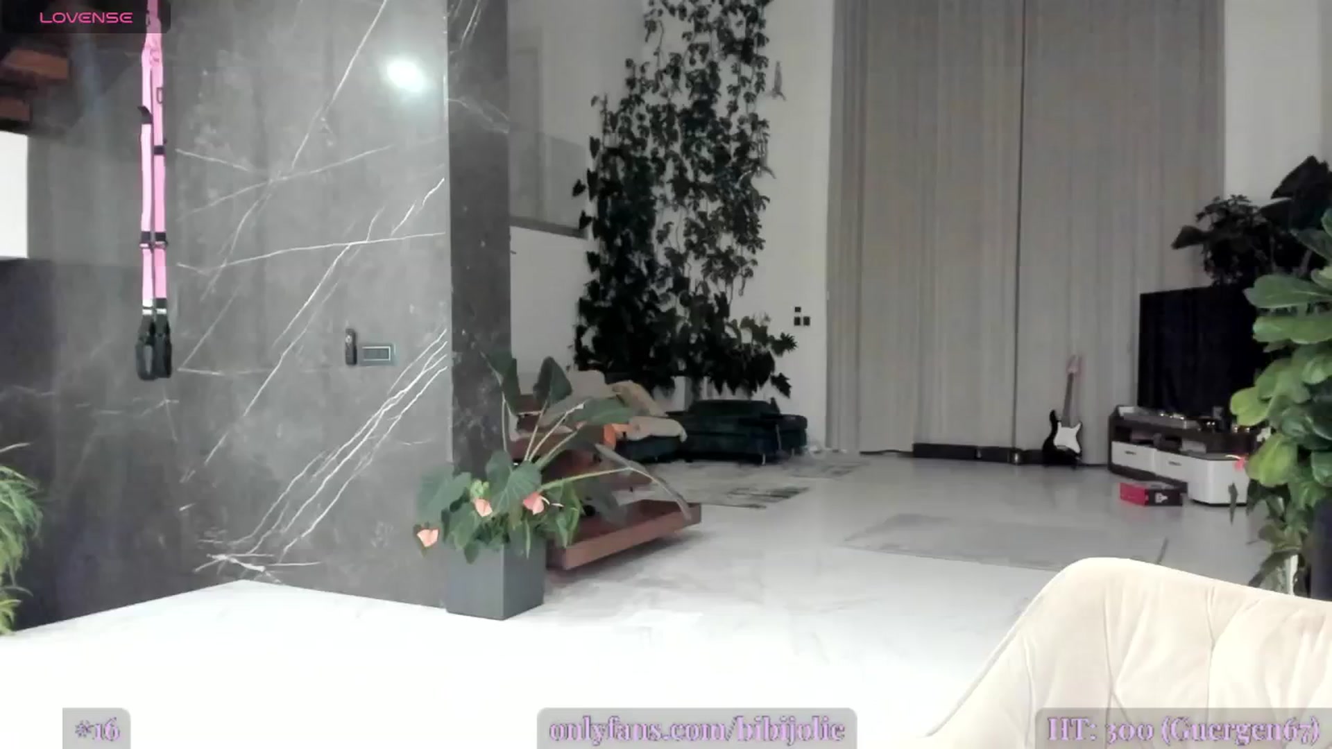 Gallery image thumbnail from AweJolie's myfreecams stream on, 02/11/2025, 04:28 image 1 of 20