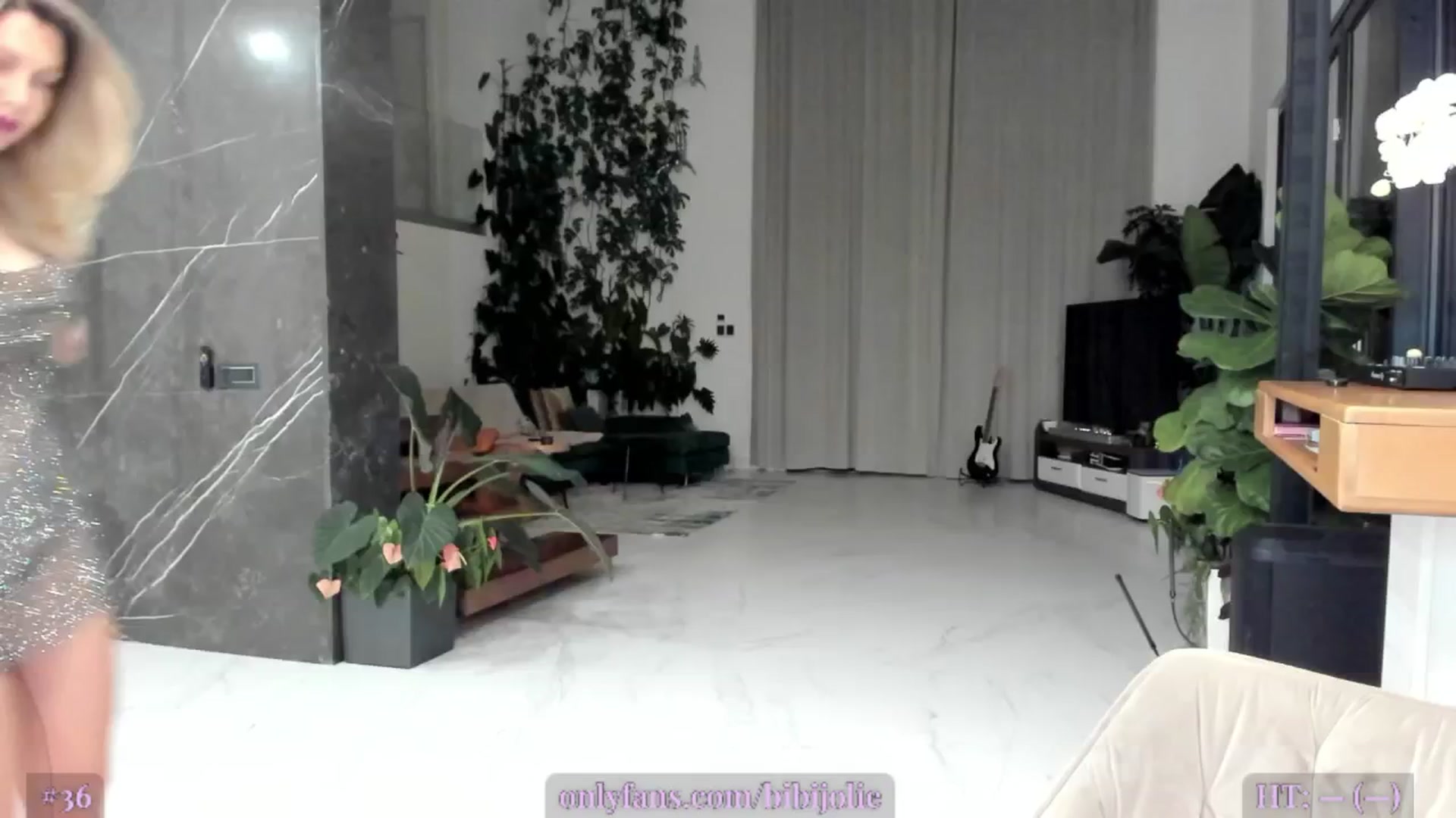 Gallery image thumbnail from AweJolie's myfreecams stream on, 02/26/2025, 24:01 image 2 of 20