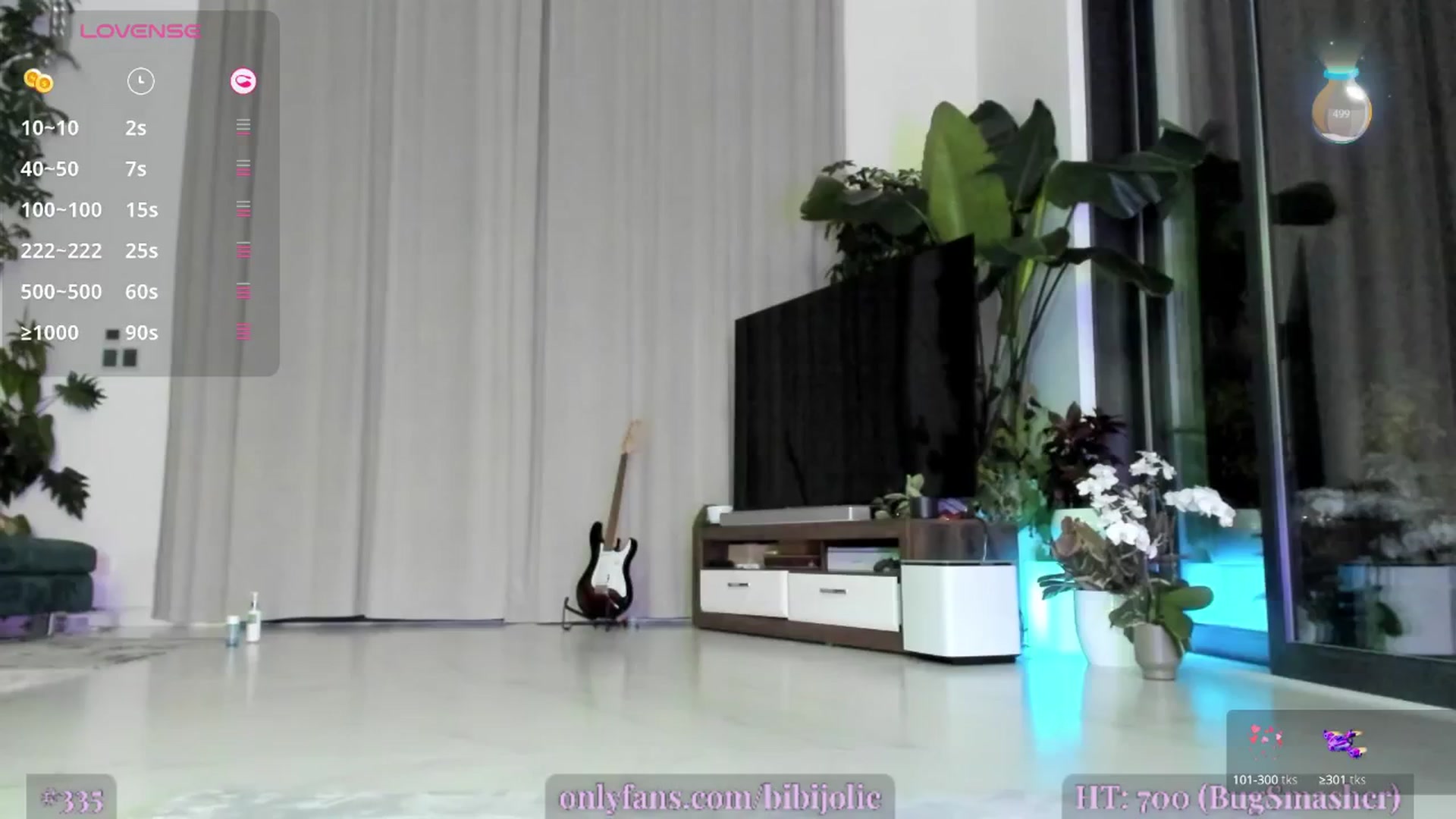 Gallery image thumbnail from AweJolie's myfreecams stream on, 03/02/2025, 04:03 image 8 of 20
