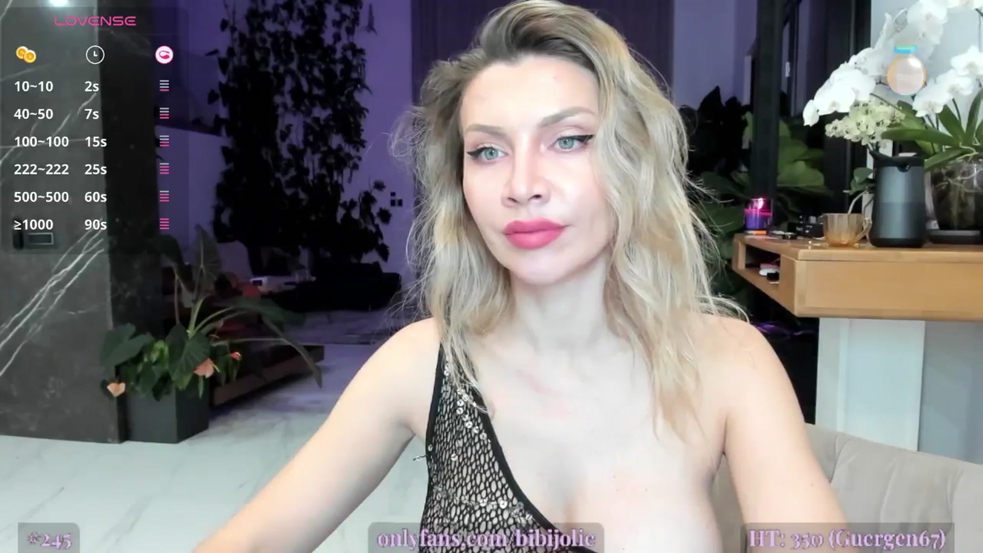 Gallery image thumbnail from AweJolie's myfreecams stream on, 03/14/2025, 02:46 image 11 of 20