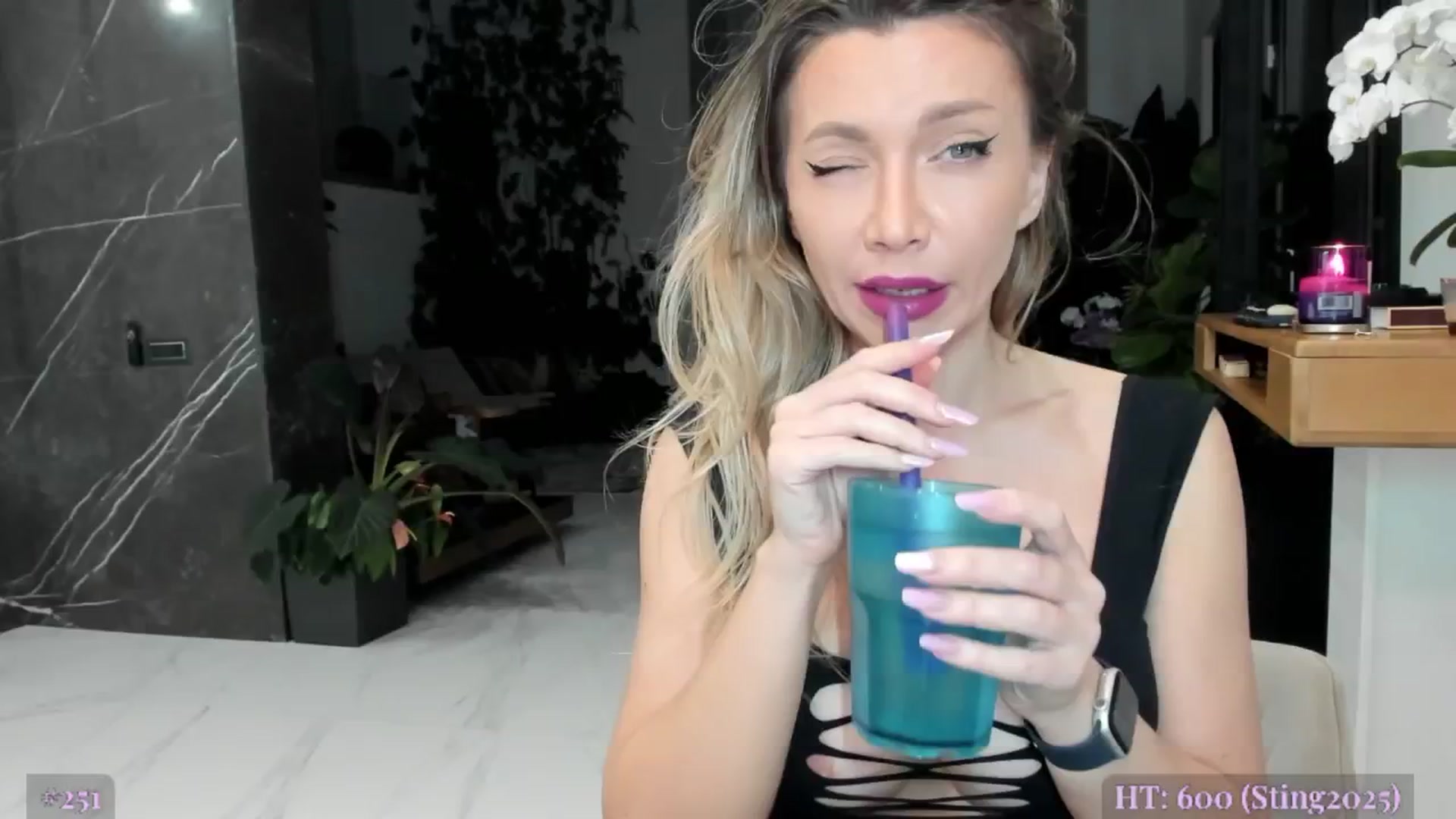 Gallery image thumbnail from AweJolie's myfreecams stream on, 03/26/2025, 04:06 image 4 of 20