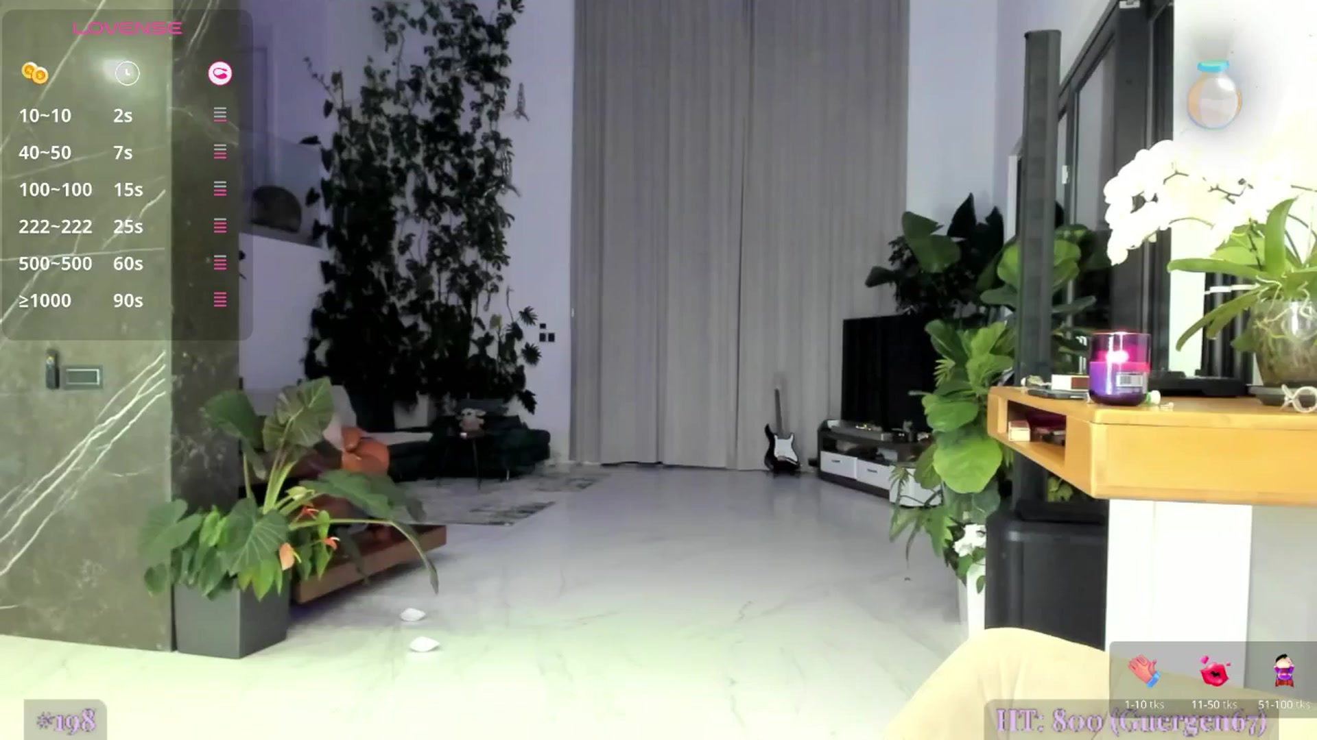 Gallery image thumbnail from AweJolie's myfreecams stream on, 03/29/2025, 04:38 image 6 of 20