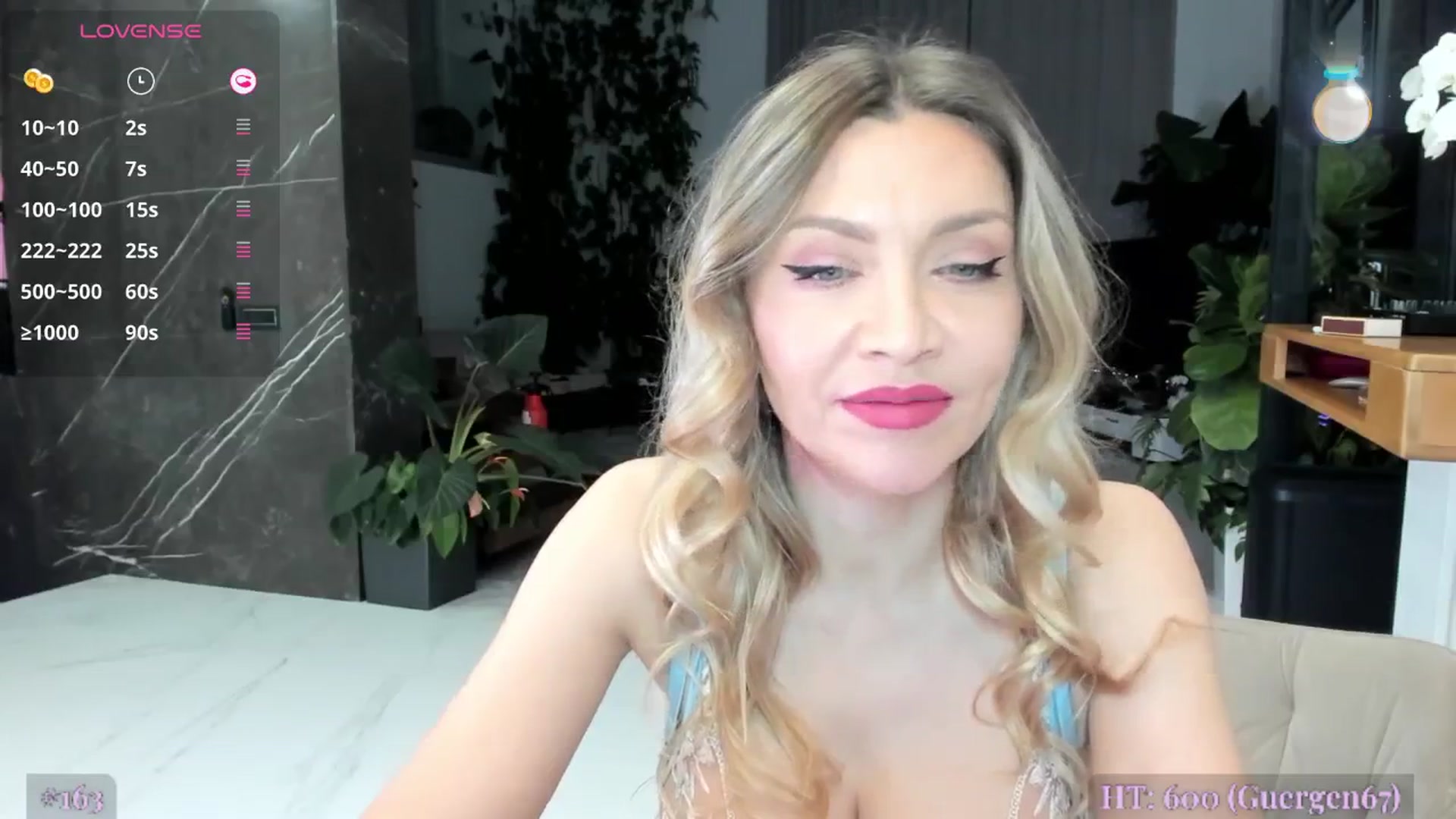 Gallery image thumbnail from AweJolie's myfreecams stream on, 04/02/2025, 01:55 image 9 of 20