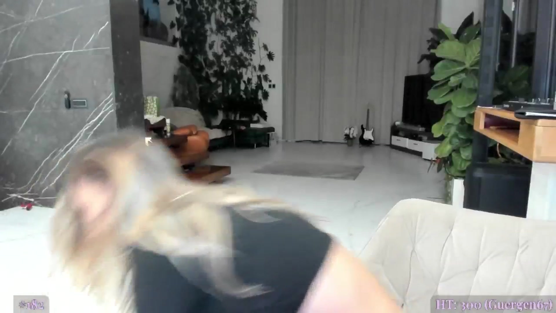 Gallery image thumbnail from AweJolie's myfreecams stream on, 05/28/2025, 24:02 image 6 of 20