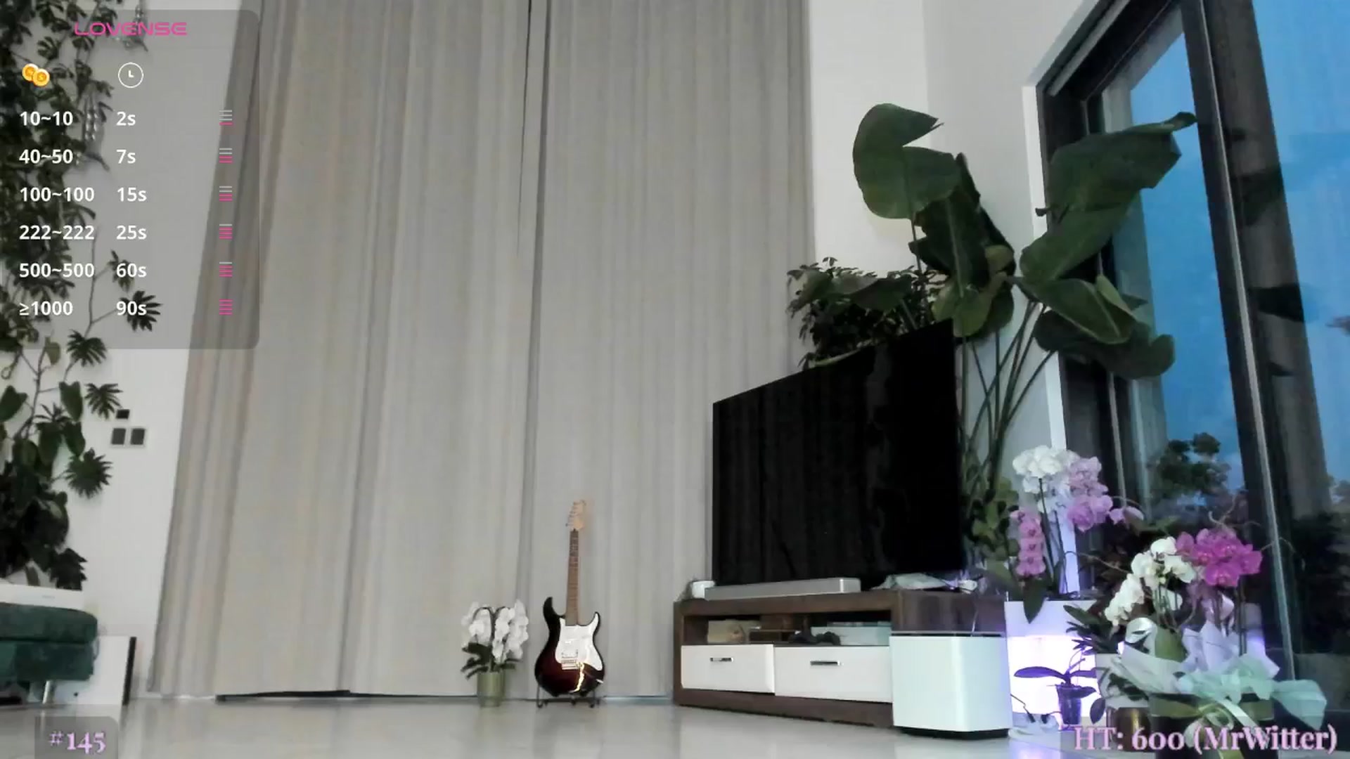 Gallery image thumbnail from AweJolie's myfreecams stream on, 05/29/2025, 02:20 image 19 of 20