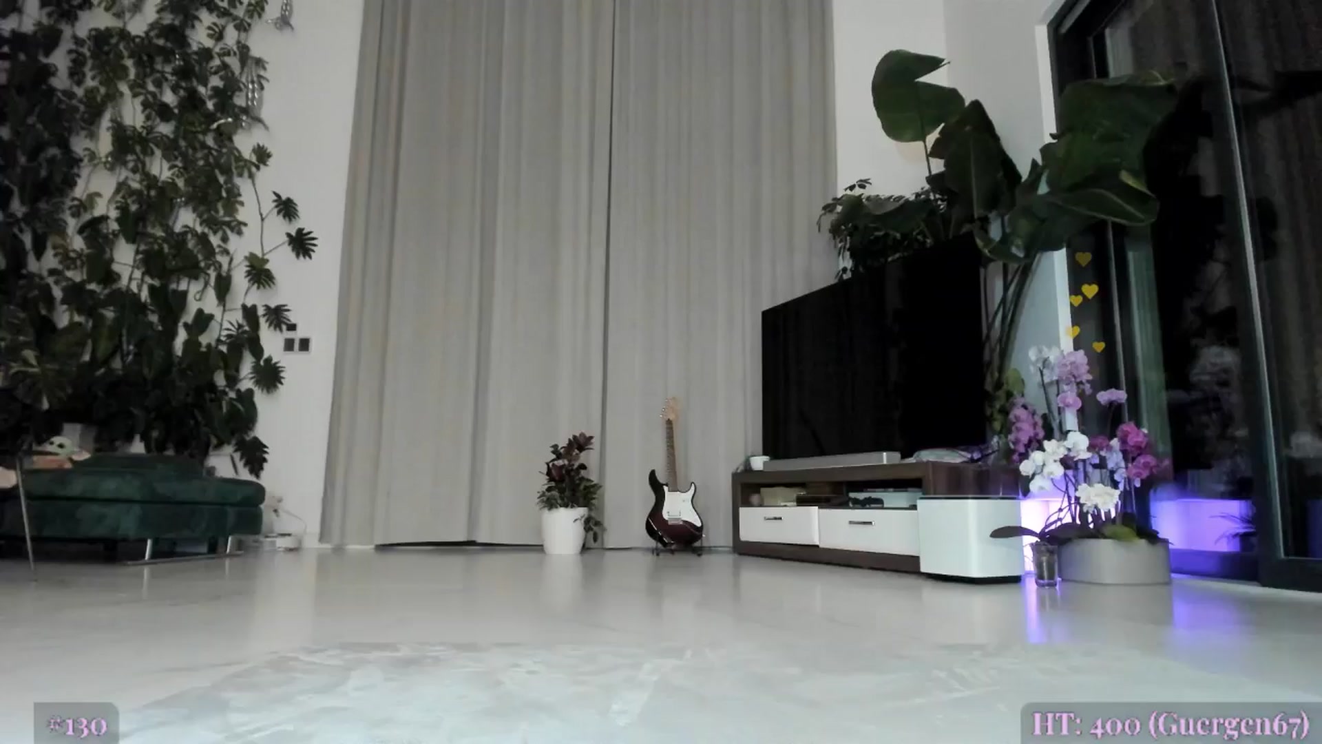 Gallery image thumbnail from AweJolie's myfreecams stream on, 06/18/2025, 01:19 image 14 of 20
