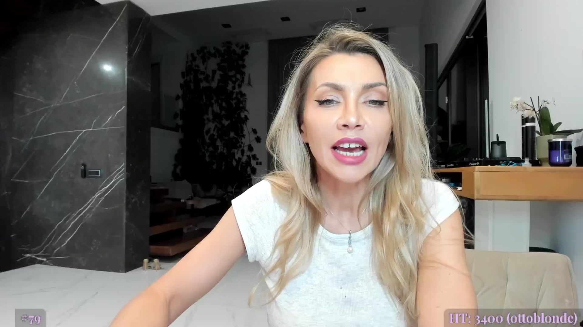 Gallery image thumbnail from AweJolie's myfreecams stream on, 06/21/2025, 24:57 image 2 of 20