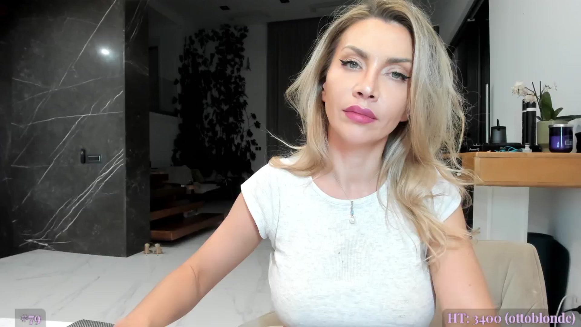 Gallery image thumbnail from AweJolie's myfreecams stream on, 06/21/2025, 24:57 image 1 of 20