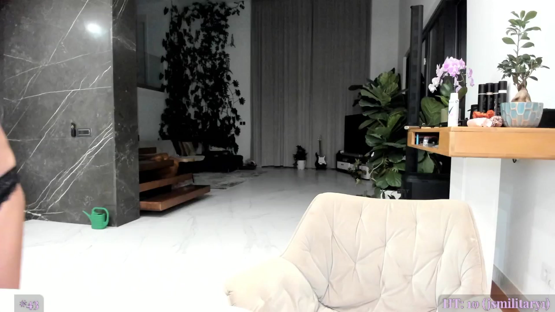 Gallery image thumbnail from AweJolie's myfreecams stream on, 08/02/2025, 22:37 image 2 of 20