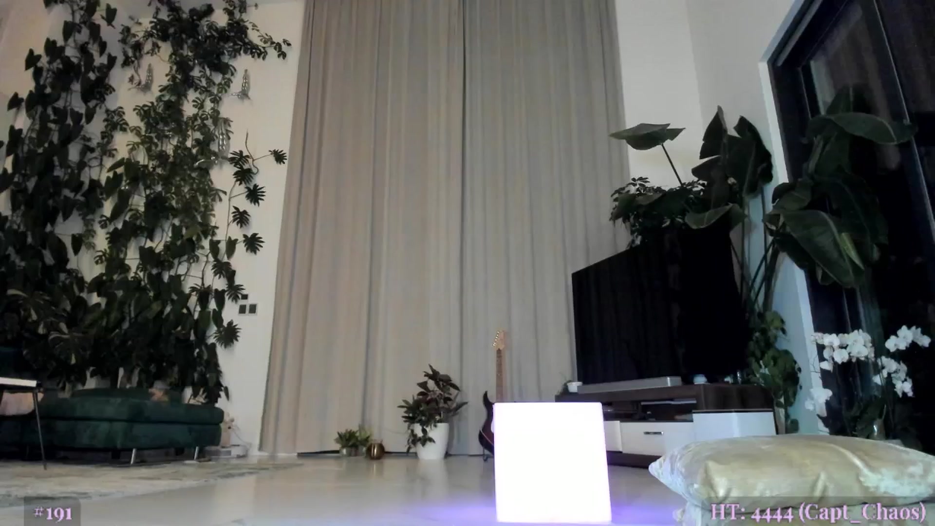 Gallery image thumbnail from AweJolie's myfreecams stream on, 09/27/2025, 03:07 image 20 of 20